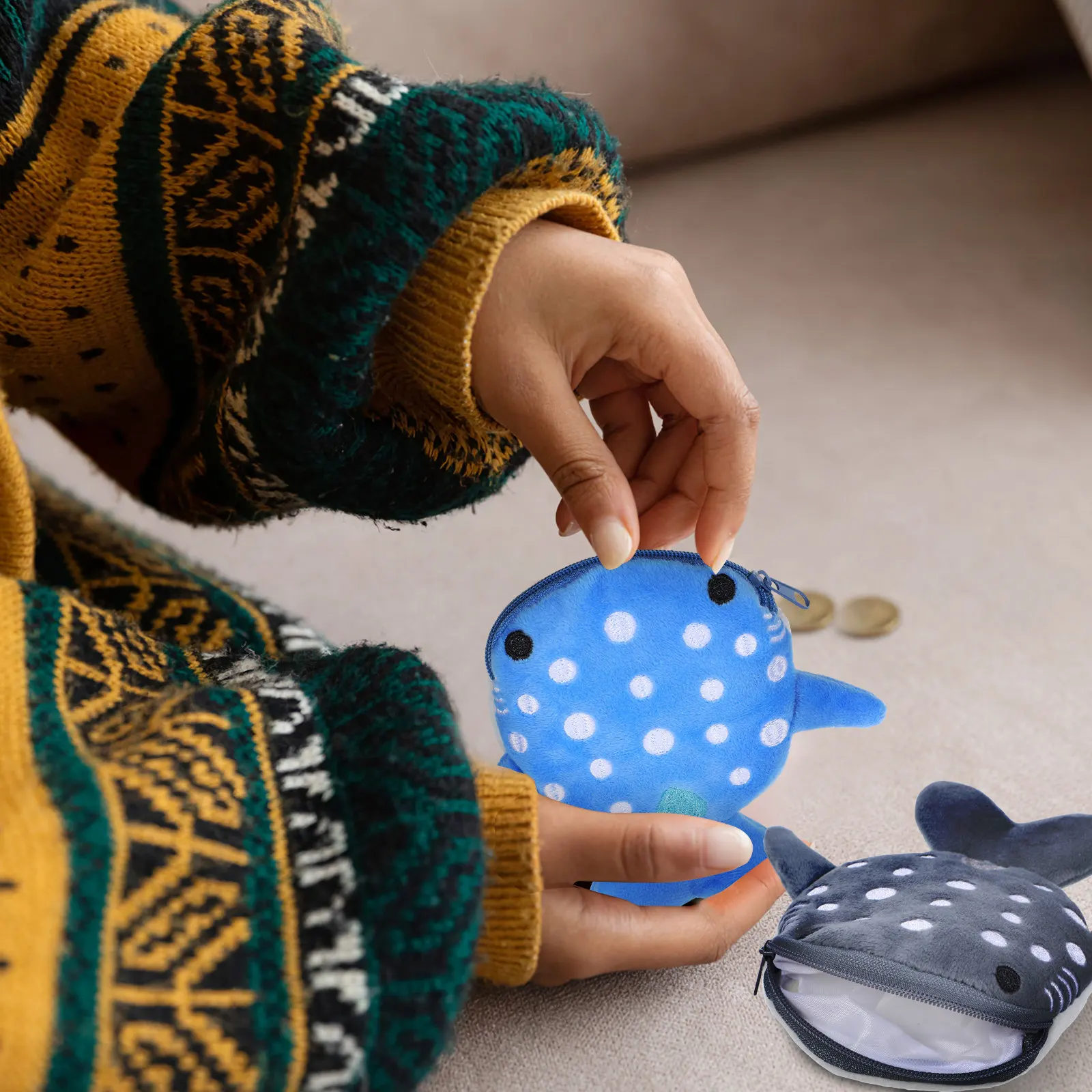 2 шт. Милые маленькие кошельки для женщин и девочек, портативные монетницы для ключей, украшений, помады, на молнии
2 шт. Милые маленькие кошельки для женщин и девочек, портативные монетницы для ключей, украшений, помады, на молнии