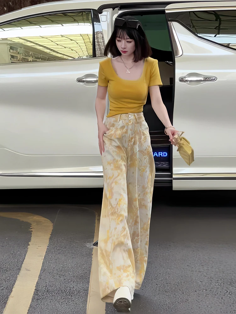 Summer 2026 Fashionable Short Fit Women's T-shirt And Jeans Set Square Collar Gradient Design Slimming Effect Casual Wear
Summer 2026 Fashionable Short Fit Women's T-shirt And Jeans Set Square Collar Gradient Design Slimming Effect Casual Wear