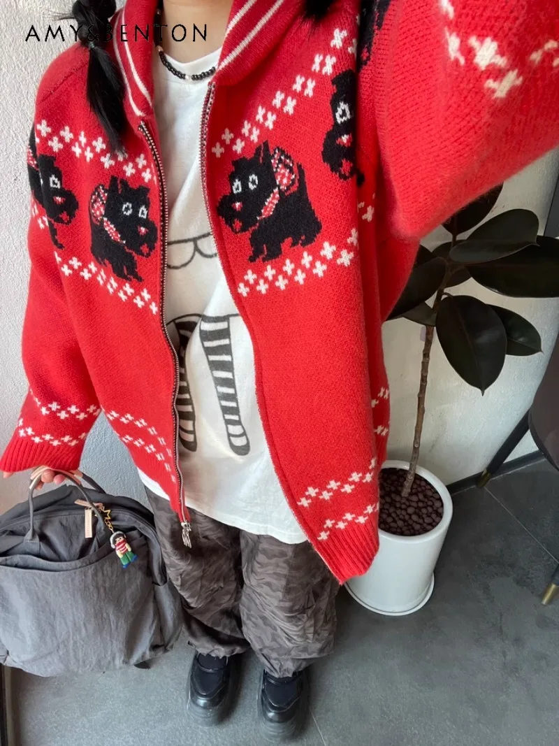 2025 New Japanese Original Design Retro Autumn and Winter Cute Dog Print Loose Zipper Knitted Jacket Top For Women
2025 New Japanese Original Design Retro Autumn and Winter Cute Dog Print Loose Zipper Knitted Jacket Top For Women