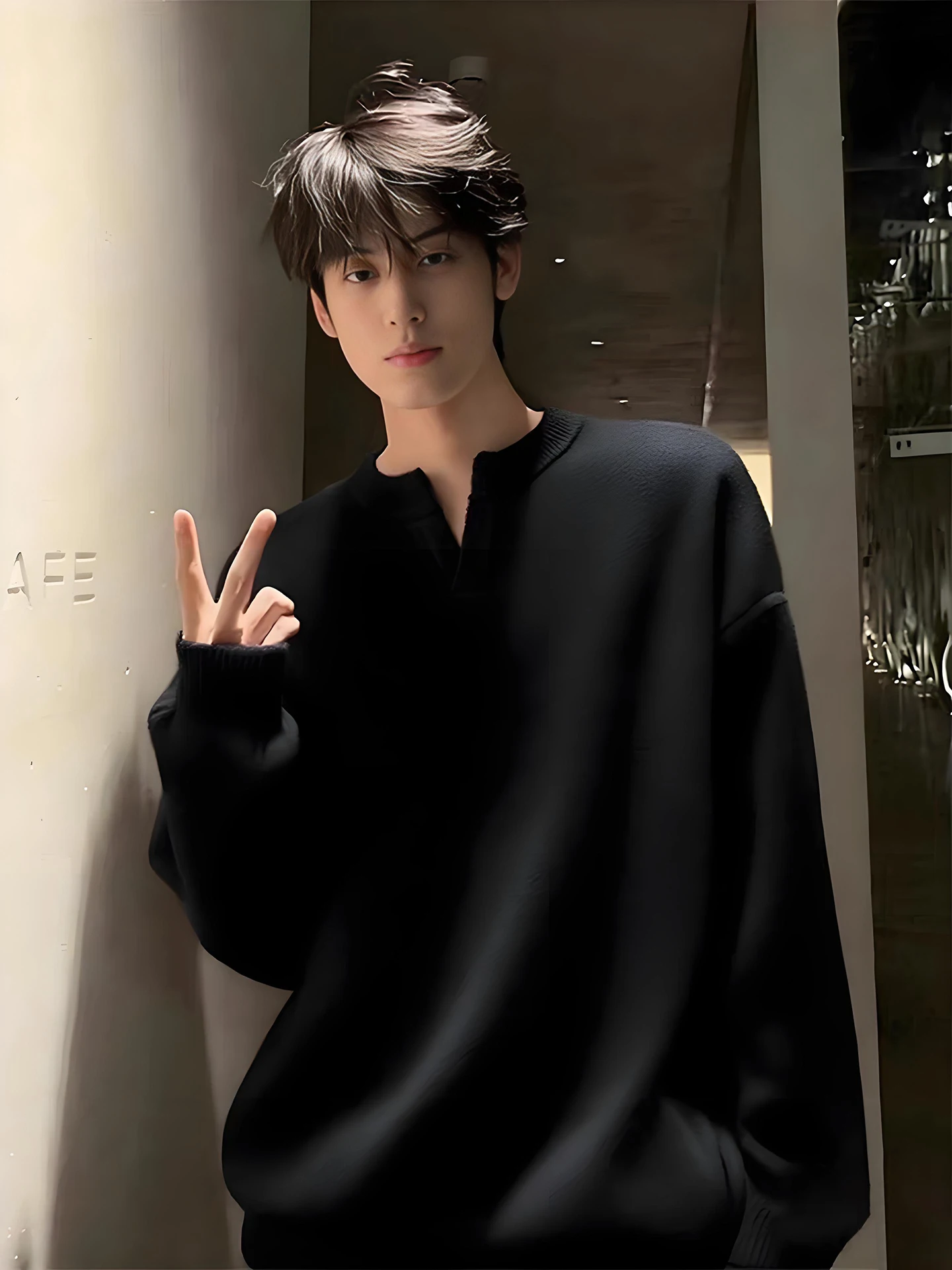 Мужской трикотажный свитер Bla с V-образным вырезом, теплый зимний базовый слой, водолазка, повседневный, в американском стиле, стандартный крой, длинный рукав
Мужской трикотажный свитер Bla с V-образным вырезом, теплый зимний базовый слой, водолазка, повседневный, в американском стиле, стандартный крой, длинный рукав