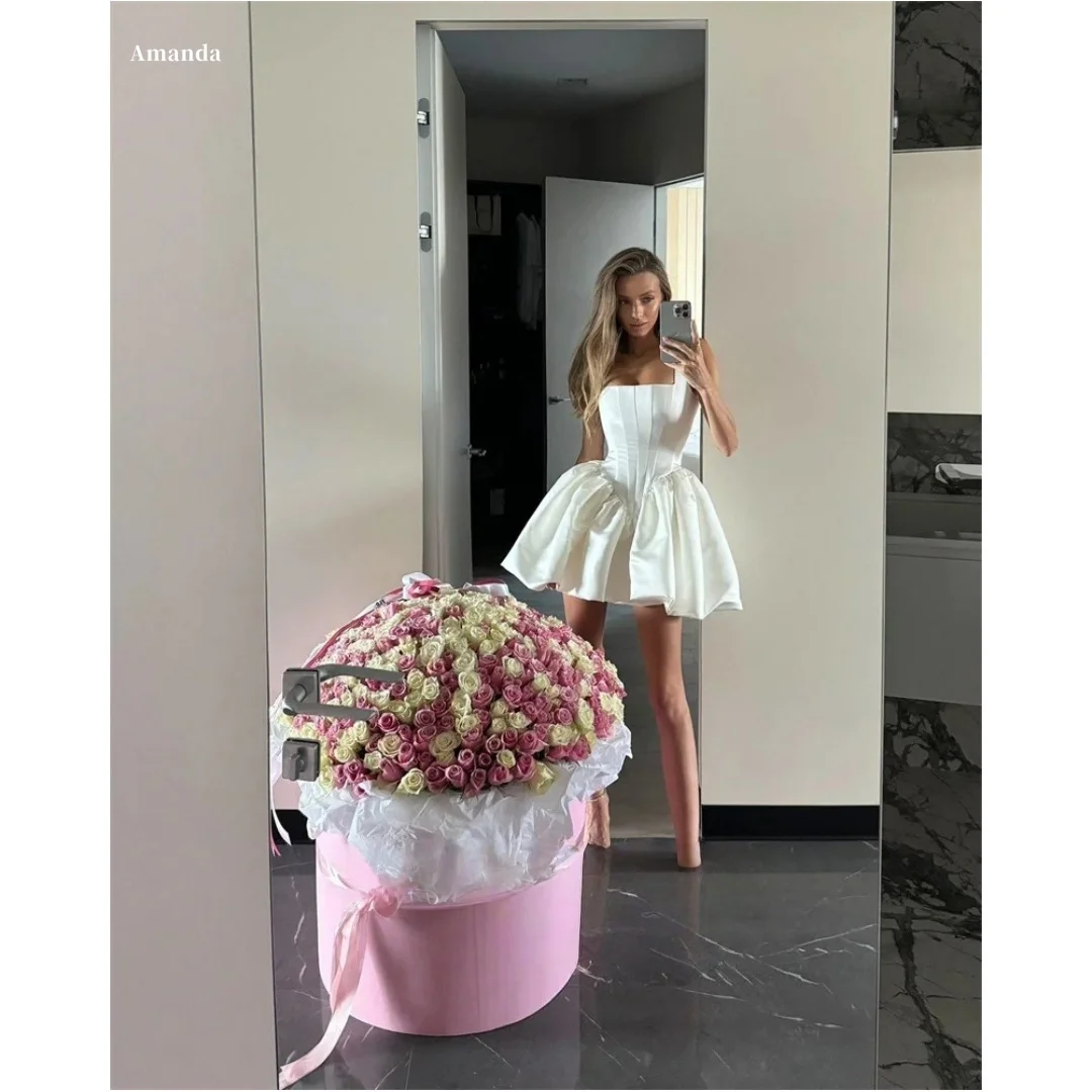Amanda Customized white satin square neck Prom Dress corset bodice puff mini skirt vestidos de noche sleek fitted Formal Evening
Amanda Customized white satin square neck Prom Dress corset bodice puff mini skirt vestidos de noche sleek fitted Formal Evening