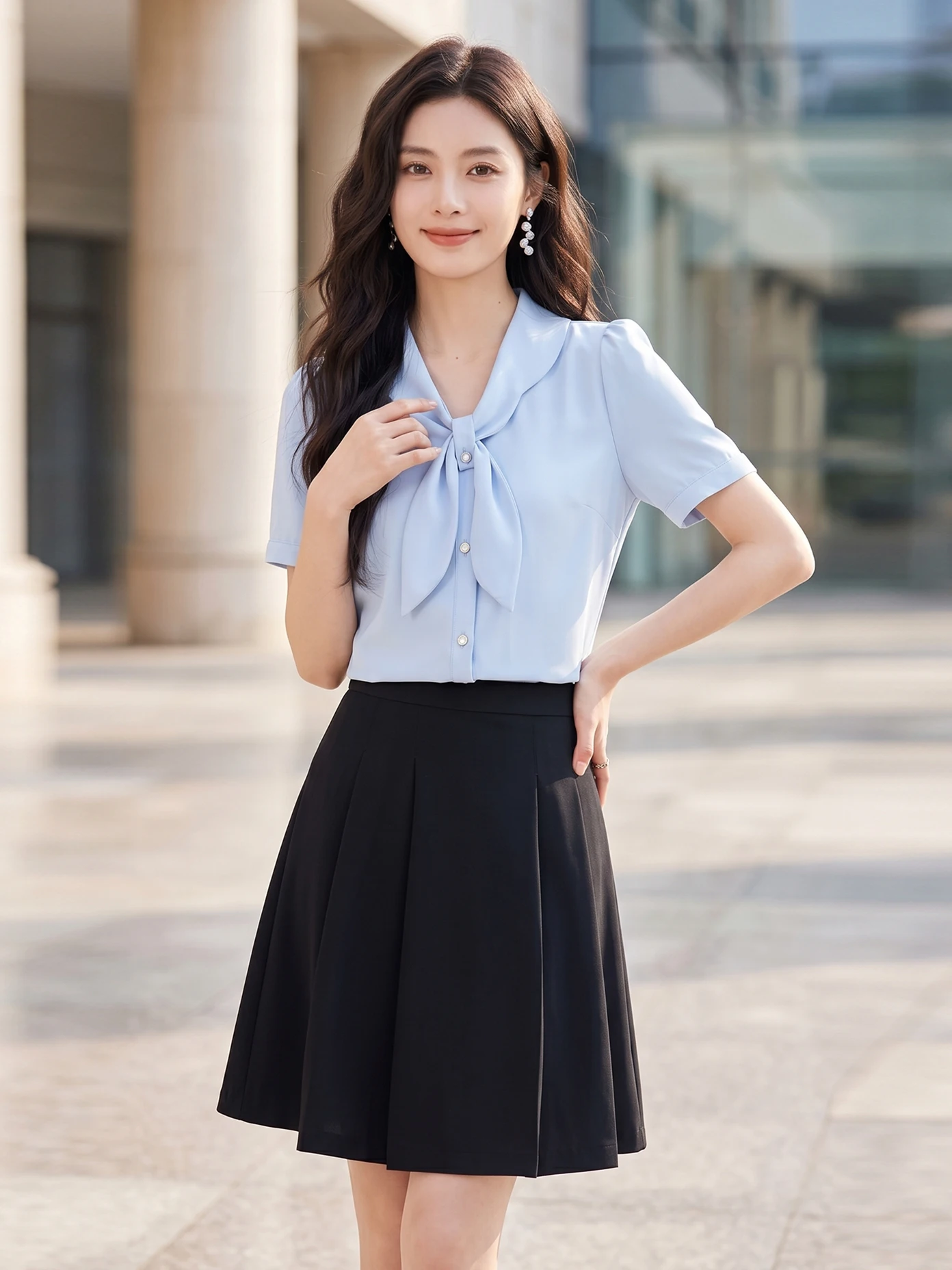 Summer Short Sleeve Shirt Women's Commute Style Tie Waist Professional Top Elegant Lightweight Luxury Business Shirt
Summer Short Sleeve Shirt Women's Commute Style Tie Waist Professional Top Elegant Lightweight Luxury Business Shirt
