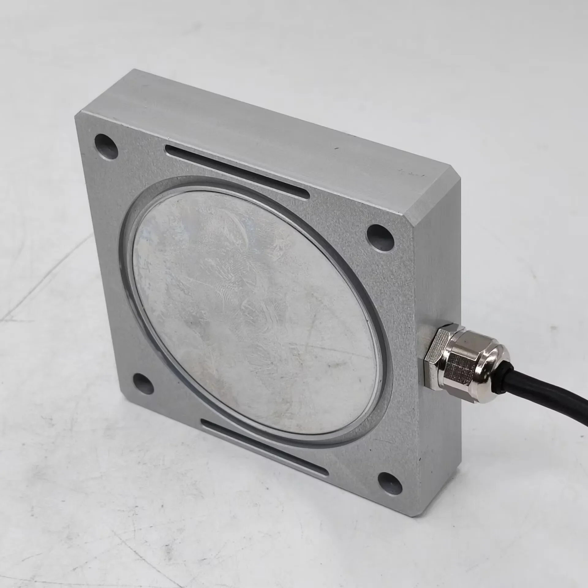 НОВЫЙ встроенный датчик нагрузки CALT LCTB-A01-50KG
НОВЫЙ встроенный датчик нагрузки CALT LCTB-A01-50KG