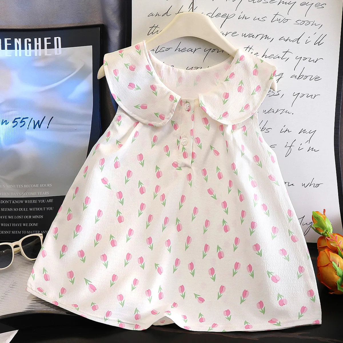 New 2025 Girls Summer Dress Kids Cute Baby Doll Collar Sweet Flower Print Sleeveless Princess A-line Dresses Casual Clothing
New 2025 Girls Summer Dress Kids Cute Baby Doll Collar Sweet Flower Print Sleeveless Princess A-line Dresses Casual Clothing