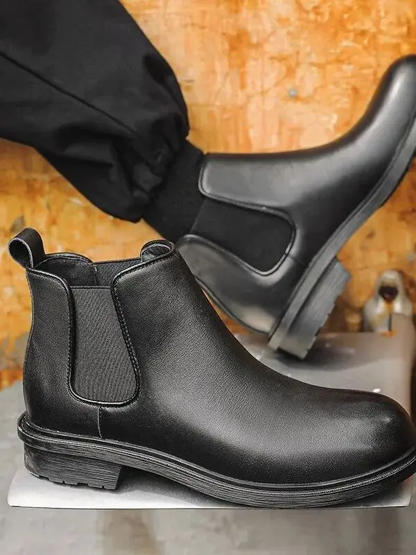 Мужские ботинки челси ручной работы в британском стиле, осенне-зимние, с кожаным верхом, короткие, теплые, на низком каблуке, с круглым носком.
Мужские ботинки челси ручной работы в британском стиле, осенне-зимние, с кожаным верхом, короткие, теплые, на низком каблуке, с круглым носком.