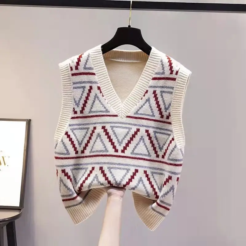 Women Autumn Vintage Jacquard V-neck Sleeveless Tank Top Women Clothes Korean Fashion All-match Office Lady sweet Knitwear Tops
Women Autumn Vintage Jacquard V-neck Sleeveless Tank Top Women Clothes Korean Fashion All-match Office Lady sweet Knitwear Tops