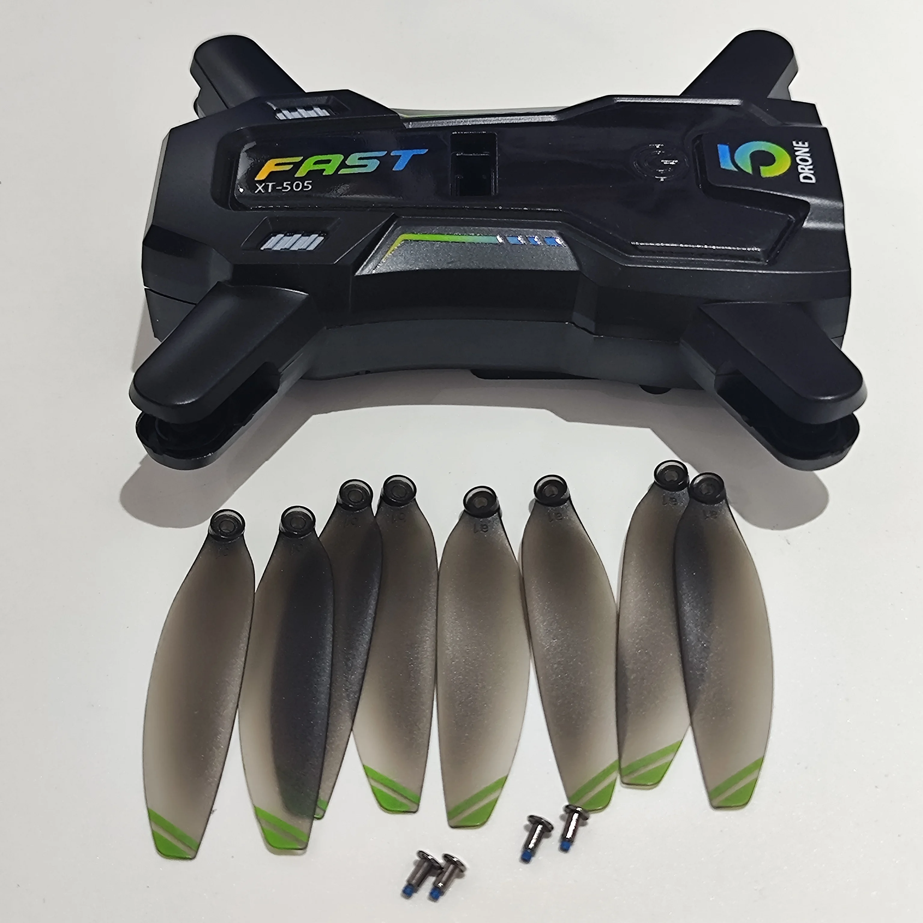 LSRC XT505 FAST GPS Foldable Brushless Motor RC Quadcopter LS-XT505 Drone Spare Parts Body Shell Propeller Blade Accessories
LSRC XT505 FAST GPS Foldable Brushless Motor RC Quadcopter LS-XT505 Drone Spare Parts Body Shell Propeller Blade Accessories