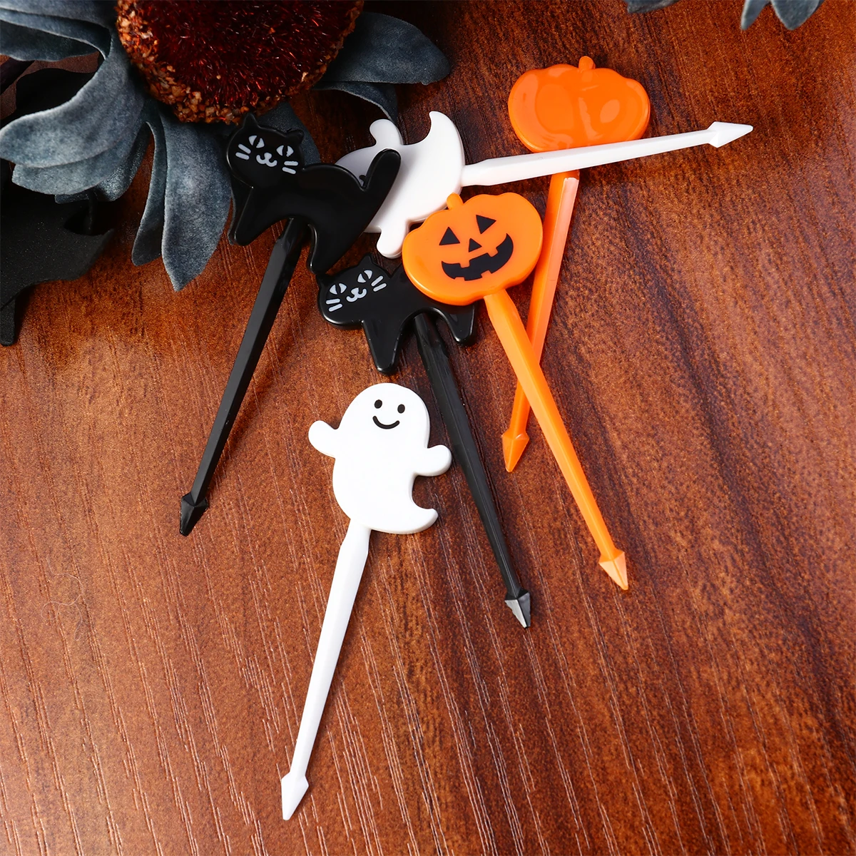 6Pcs Dessert Forks Fruit Salad Picks Fun Appetizer Tools Ghost Cat Pumpkin Shape Party Supplies for Hotel Ktv Bar Gathering Use
6Pcs Dessert Forks Fruit Salad Picks Fun Appetizer Tools Ghost Cat Pumpkin Shape Party Supplies for Hotel Ktv Bar Gathering Use