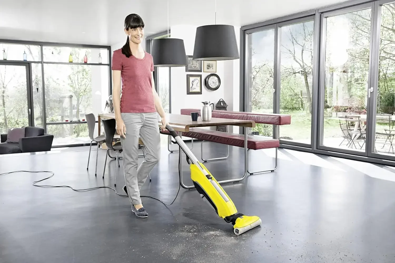 Kärcher - FC 5 Electric Hard Floor Cleaner – Perfect for Laminate, Wood, Tile, LVT, Vinyl, & Stone Flooring
Kärcher - FC 5 Electric Hard Floor Cleaner – Perfect for Laminate, Wood, Tile, LVT, Vinyl, & Stone Flooring
