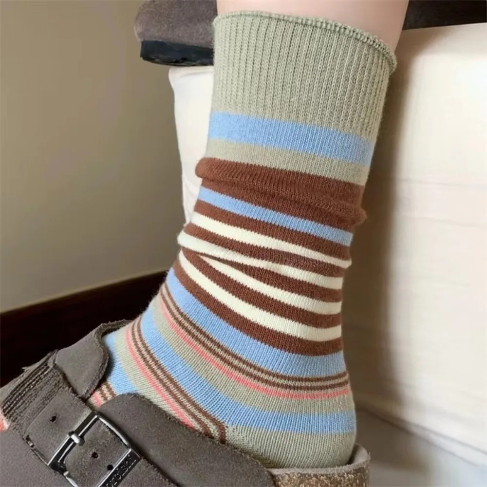 Retro Cotton Knitting Women Socks Colorful Striped Spring Autumn Loose Long Socks Breathable Middle Tube Socks Women Stockings
Retro Cotton Knitting Women Socks Colorful Striped Spring Autumn Loose Long Socks Breathable Middle Tube Socks Women Stockings