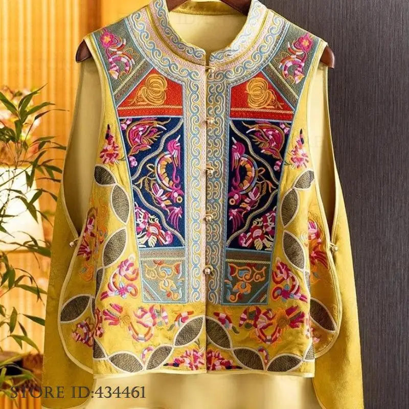 New Chinese Style Qipao Vest Heavy Embroidery Women Tang Clothes Tops Sexy Sleeveless Shirt Blouse Mandarin Collar Waistcoat
New Chinese Style Qipao Vest Heavy Embroidery Women Tang Clothes Tops Sexy Sleeveless Shirt Blouse Mandarin Collar Waistcoat