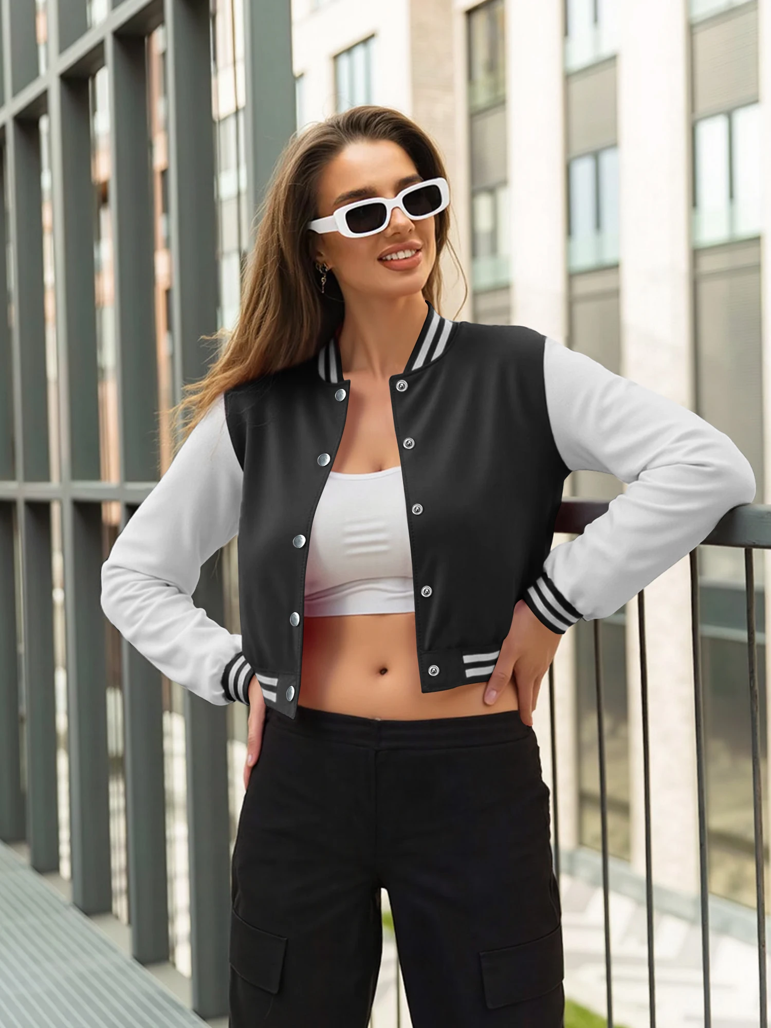 Collegiate Style Cropped Baseball Jacket, Button-Up Varsity Coat for Campus Events & Study Trips
Collegiate Style Cropped Baseball Jacket, Button-Up Varsity Coat for Campus Events & Study Trips