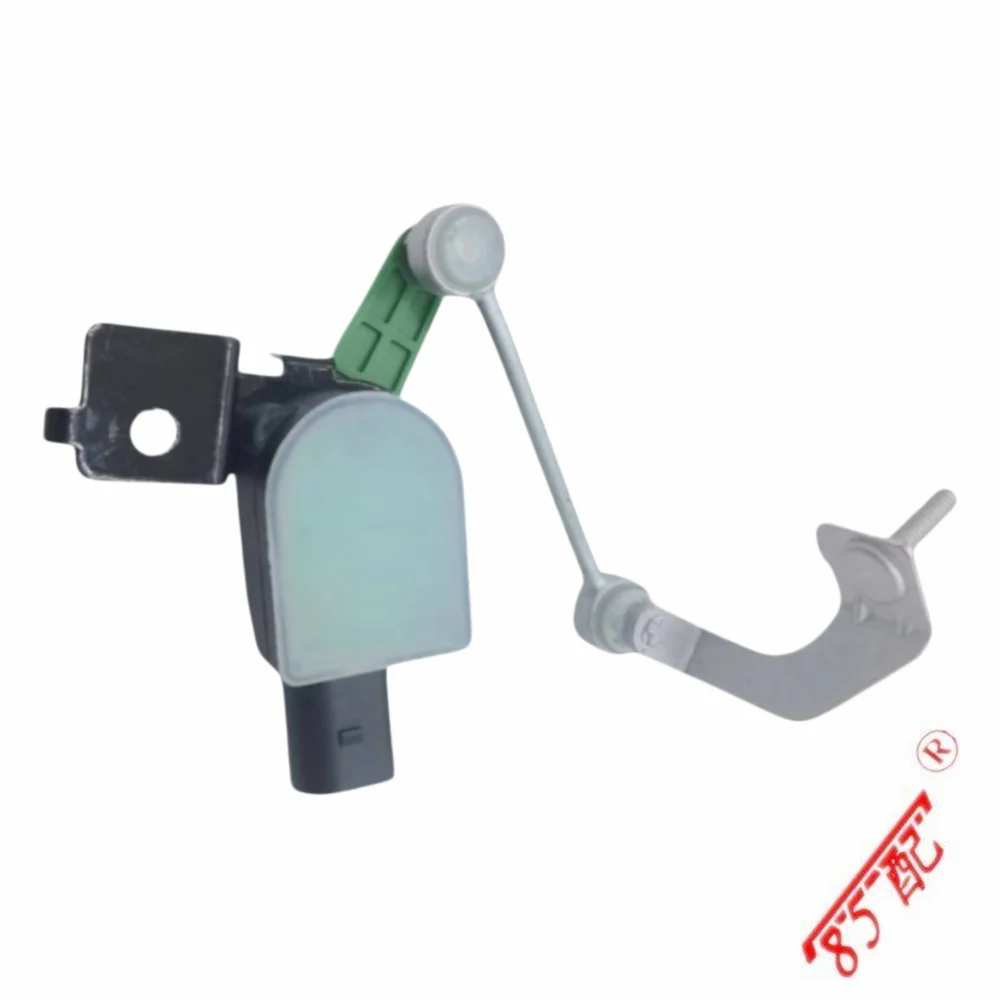 For Audi A3 (8P1) A3 Sportback (8PA) TT (8J3) TT Roadster Body Height Sensor 8J0941274D 8J0941274E
For Audi A3 (8P1) A3 Sportback (8PA) TT (8J3) TT Roadster Body Height Sensor 8J0941274D 8J0941274E
