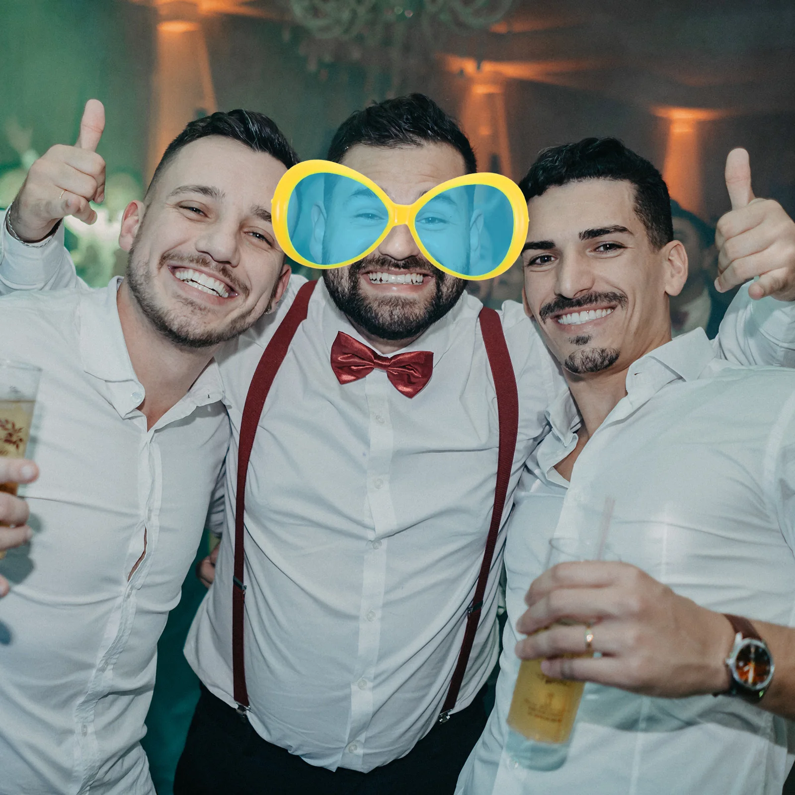 2Pcs Hawaiian Big Oversized Glasses 10inch Jumbo Novelty Funny Party Sunglasses Summer Jumbo Sunglasses Huge Glasses
2Pcs Hawaiian Big Oversized Glasses 10inch Jumbo Novelty Funny Party Sunglasses Summer Jumbo Sunglasses Huge Glasses