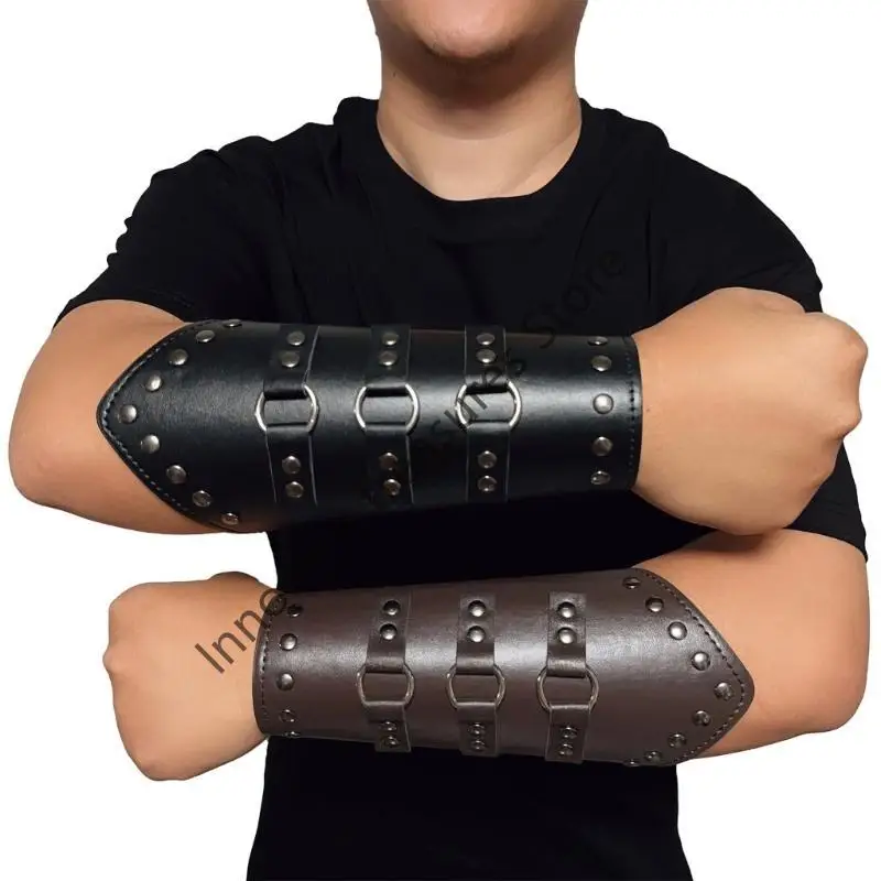 3XUA Knight Vintage Bracers с заклепечим декор взрослые велосипедные запястья.
3XUA Knight Vintage Bracers с заклепечим декор взрослые велосипедные запястья.