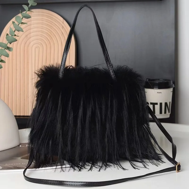 Furry Bags For Women's Fashion Women's Fur Tote Bags Y2K Handbag Versatile Designer Luxury Furry Bags Big Handbags Crossbody
Furry Bags For Women's Fashion Women's Fur Tote Bags Y2K Handbag Versatile Designer Luxury Furry Bags Big Handbags Crossbody