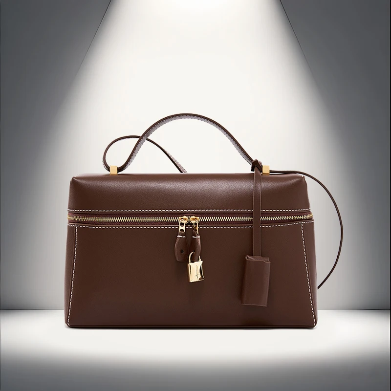 Women's leather box bag, high-quality and simple casual cowhide handbag, one shoulder diagonal cross bag, armpit bag
Women's leather box bag, high-quality and simple casual cowhide handbag, one shoulder diagonal cross bag, armpit bag