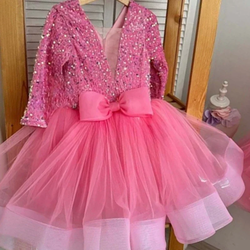 2025 Pink Sequins Princess Gown Girls Dresses Long Sleeves New Formal Event Matching Performance Wear Sweet Cute
2025 Pink Sequins Princess Gown Girls Dresses Long Sleeves New Formal Event Matching Performance Wear Sweet Cute