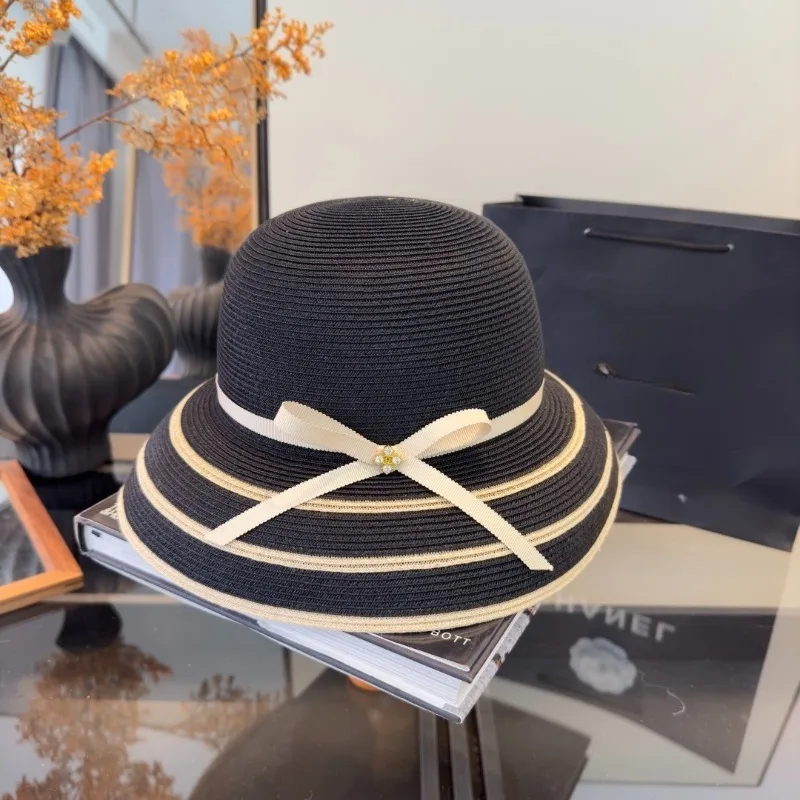 Women Bowknot Straw Hat Wide Brim Protection Sunscreen Cap Fashion Summer Seaside Vacation Outdoor Foldable Breathable Sun Hat
Women Bowknot Straw Hat Wide Brim Protection Sunscreen Cap Fashion Summer Seaside Vacation Outdoor Foldable Breathable Sun Hat
