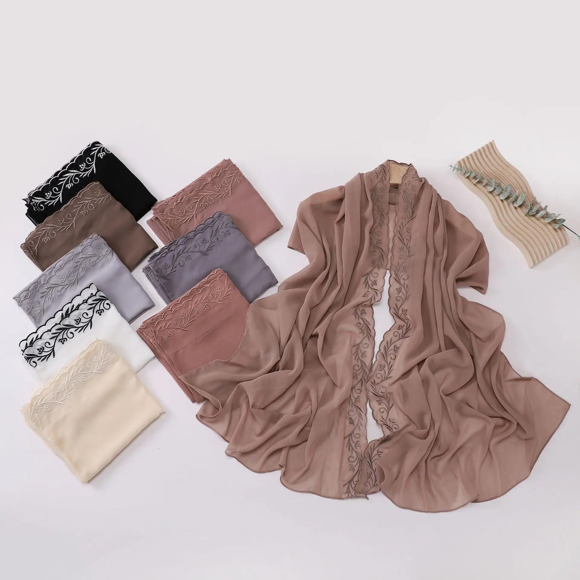 2025 Embroidery Chiffon Scarf Woman Muslim Hijab Shawl Wrap Turban Headscarf Bandanas Headband Bufanda Foulard Turbante Mujer
2025 Embroidery Chiffon Scarf Woman Muslim Hijab Shawl Wrap Turban Headscarf Bandanas Headband Bufanda Foulard Turbante Mujer