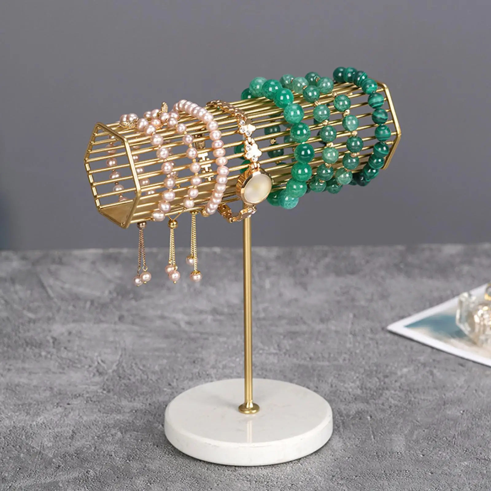 Держатель для браслета, T-образный органайзер для ожерелья, держатель для хранения ювелирных изделий для браслета, для женщин, мужчин и девочек, подвески, серьги, повязка для волос
Держатель для браслета, T-образный органайзер для ожерелья, держатель для хранения ювелирных изделий для браслета, для женщин, мужчин и девочек, подвески, серьги, повязка для волос