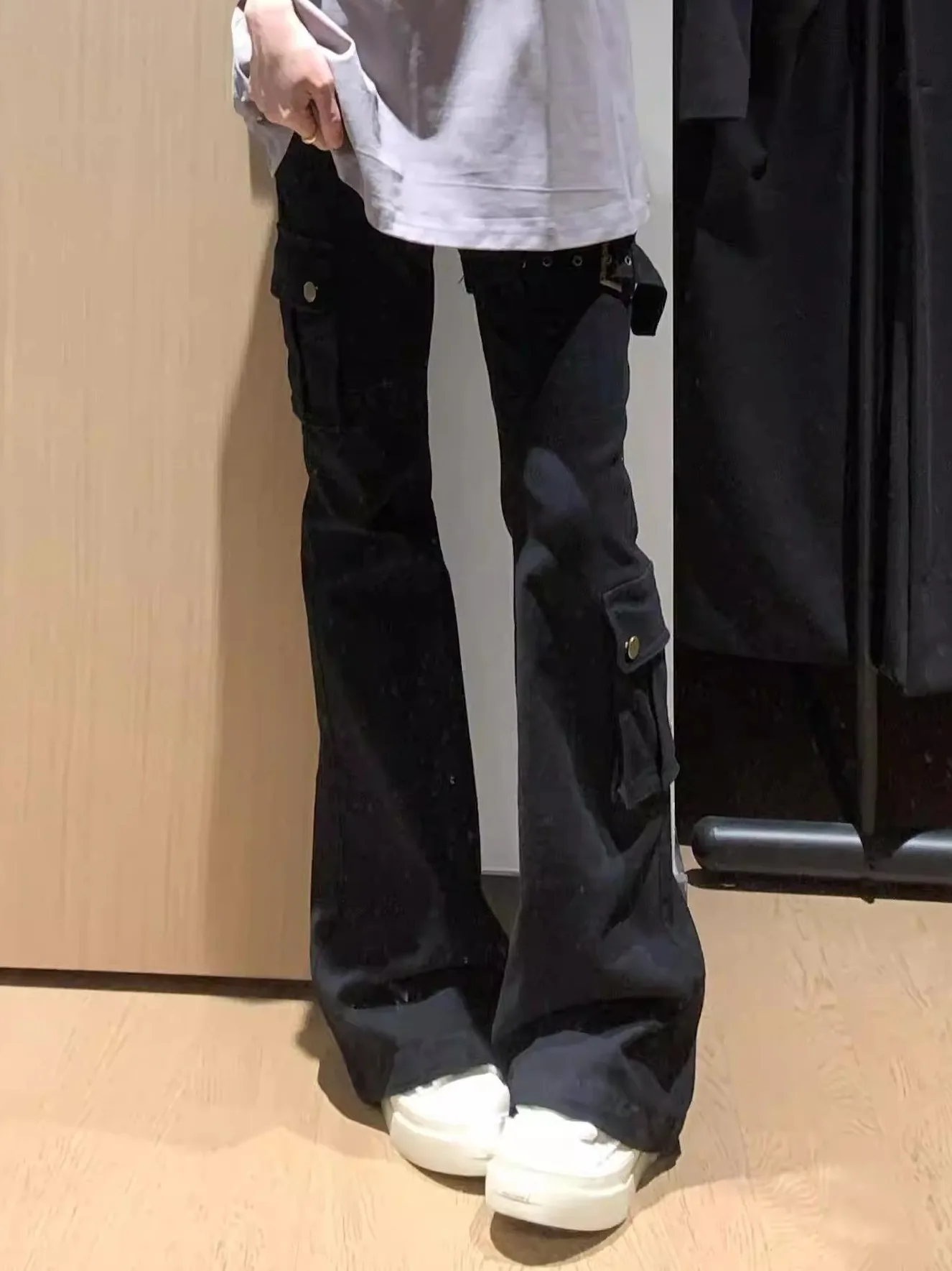 Джинсы American Vibe High Street в стиле ретро с поясом, рабочая одежда, мужские и женские прямые брюки с микро-расклешением, утягивающие длинные брюки
Джинсы American Vibe High Street в стиле ретро с поясом, рабочая одежда, мужские и женские прямые брюки с микро-расклешением, утягивающие длинные брюки