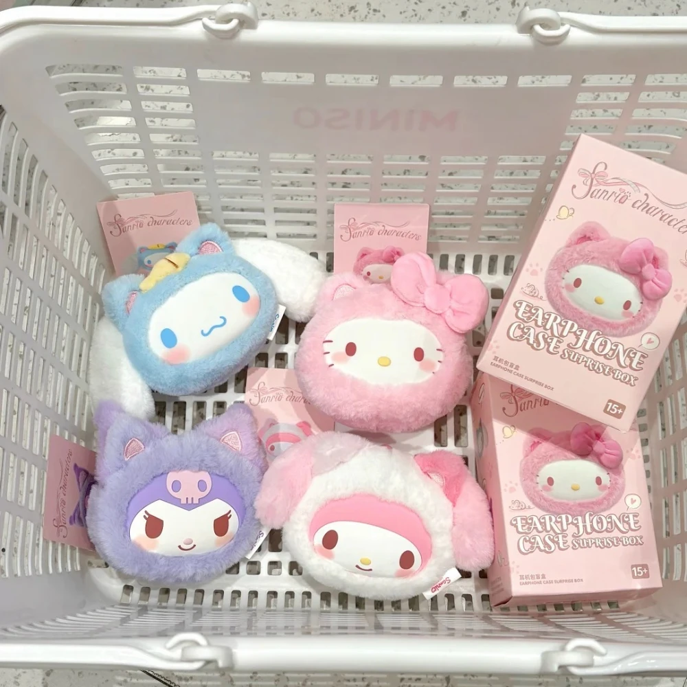 New Sanrio Characters Earphone Case Surprise Blind Box Cute Coin Purse Pendant Anime Peripherals Decoration Doll Trendy Toy Gift
New Sanrio Characters Earphone Case Surprise Blind Box Cute Coin Purse Pendant Anime Peripherals Decoration Doll Trendy Toy Gift