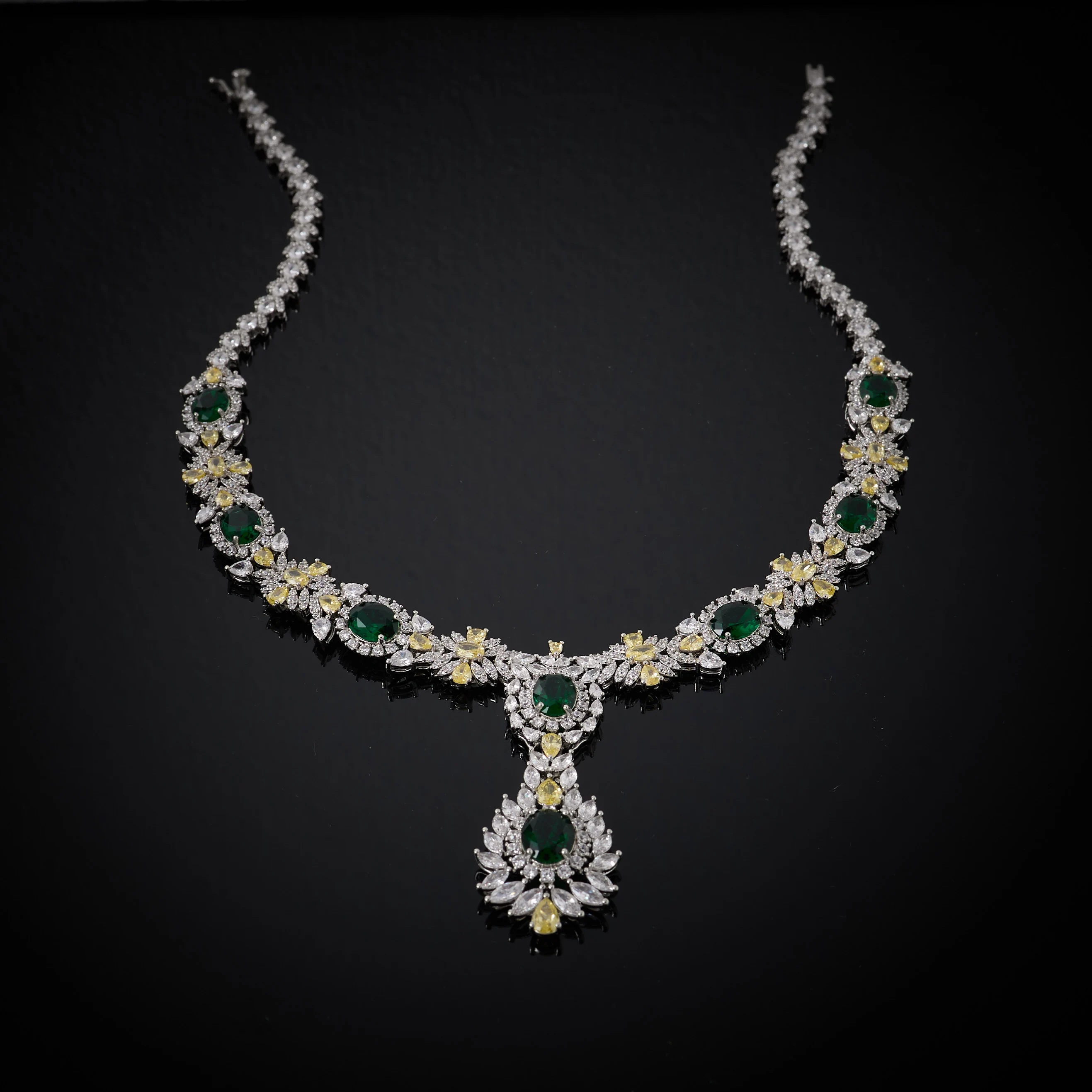 00067 Necklace Sets for Women Heart Water Drop Cubic Zirconia Layer Jewellery Set Dubai Saudi Party Engagement Accessory
00067 Necklace Sets for Women Heart Water Drop Cubic Zirconia Layer Jewellery Set Dubai Saudi Party Engagement Accessory