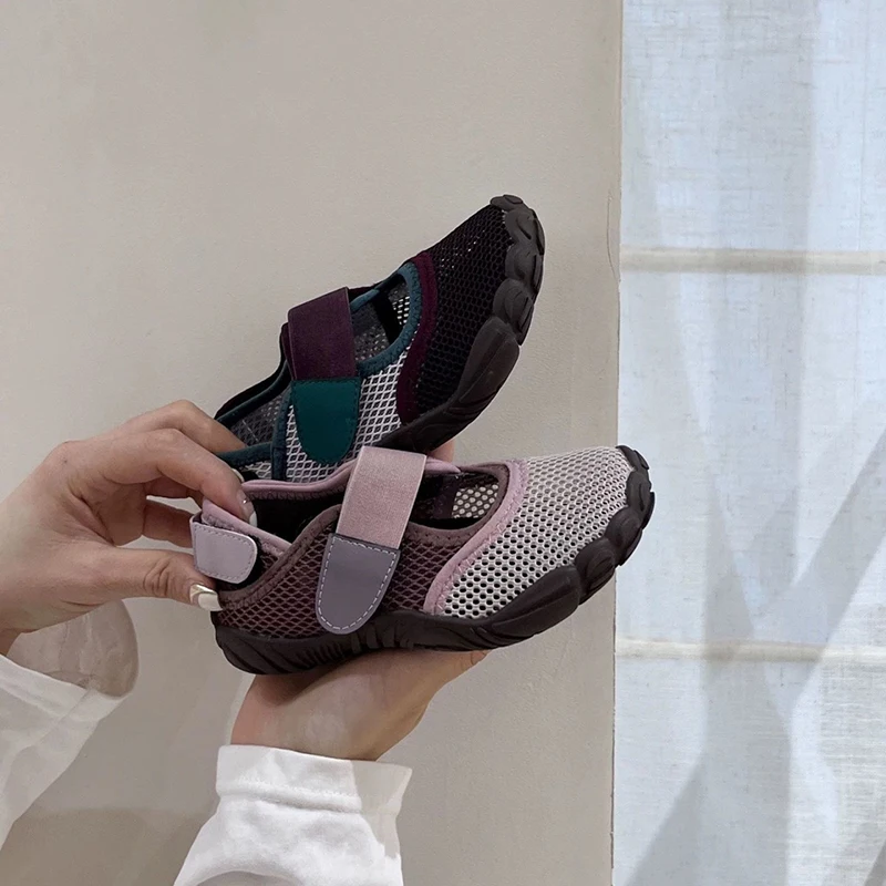 Kids Fashion Sports Shoes Summer Hollow Mesh Breathable Multi-color Soft Sole Anti-slip Running Sneakers
Kids Fashion Sports Shoes Summer Hollow Mesh Breathable Multi-color Soft Sole Anti-slip Running Sneakers