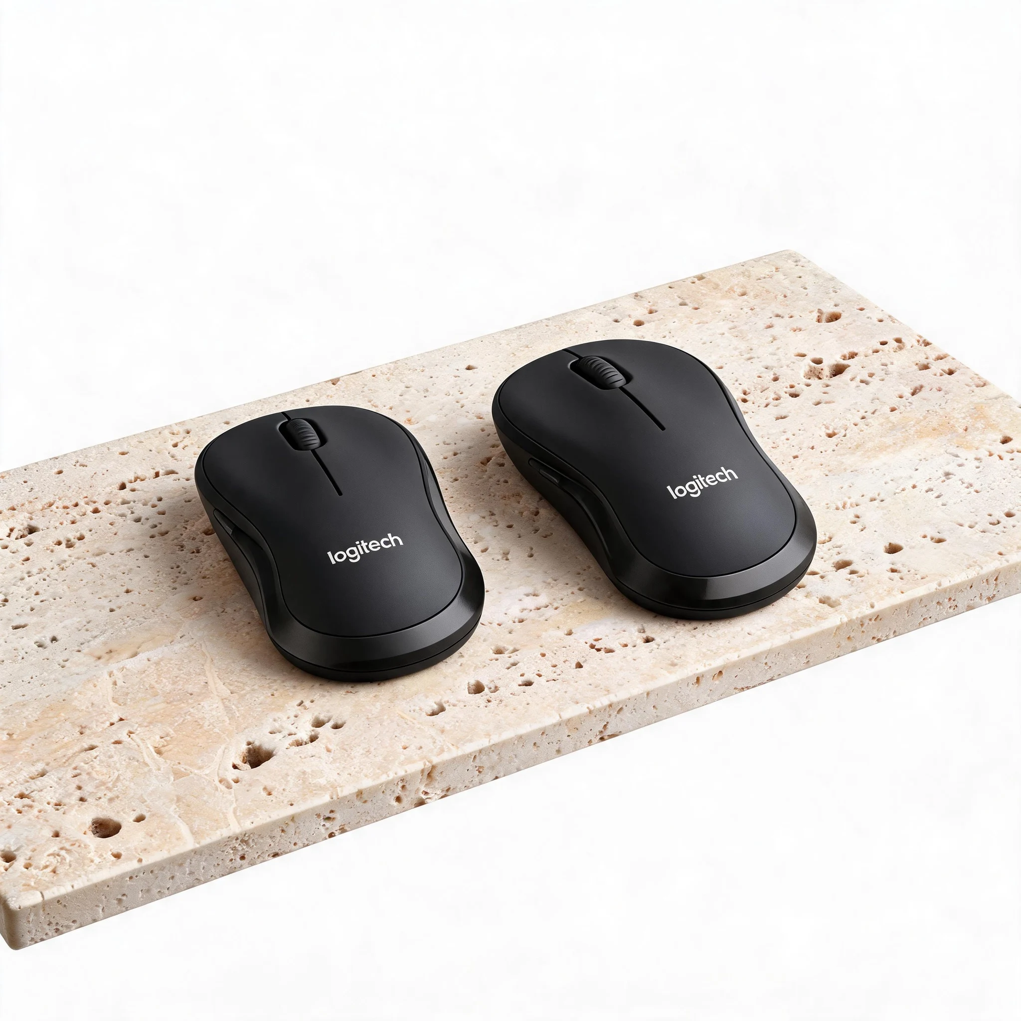 Logitech M220 Wireless Silent Mouse, with three buttons and a two-handed design, offers a 90% noise reduction experience
Logitech M220 Wireless Silent Mouse, with three buttons and a two-handed design, offers a 90% noise reduction experience