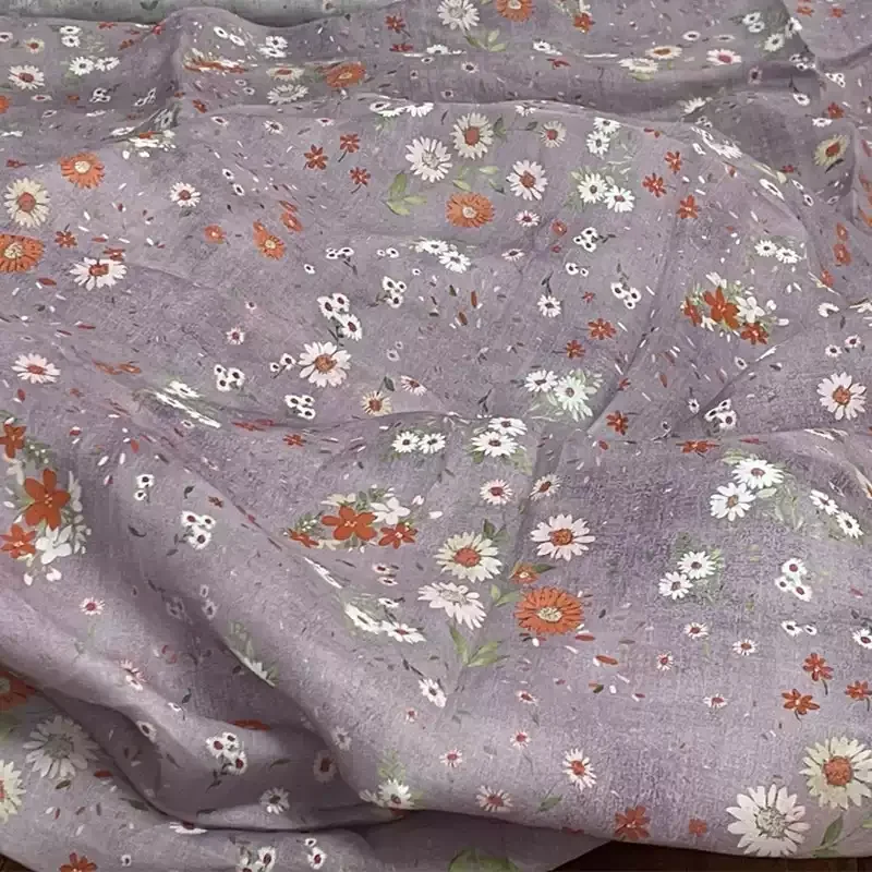 100% ramie purple printed fabric, suitable for making women's shirts, skirts, and DIY sewing fabrics.
100% ramie purple printed fabric, suitable for making women's shirts, skirts, and DIY sewing fabrics.