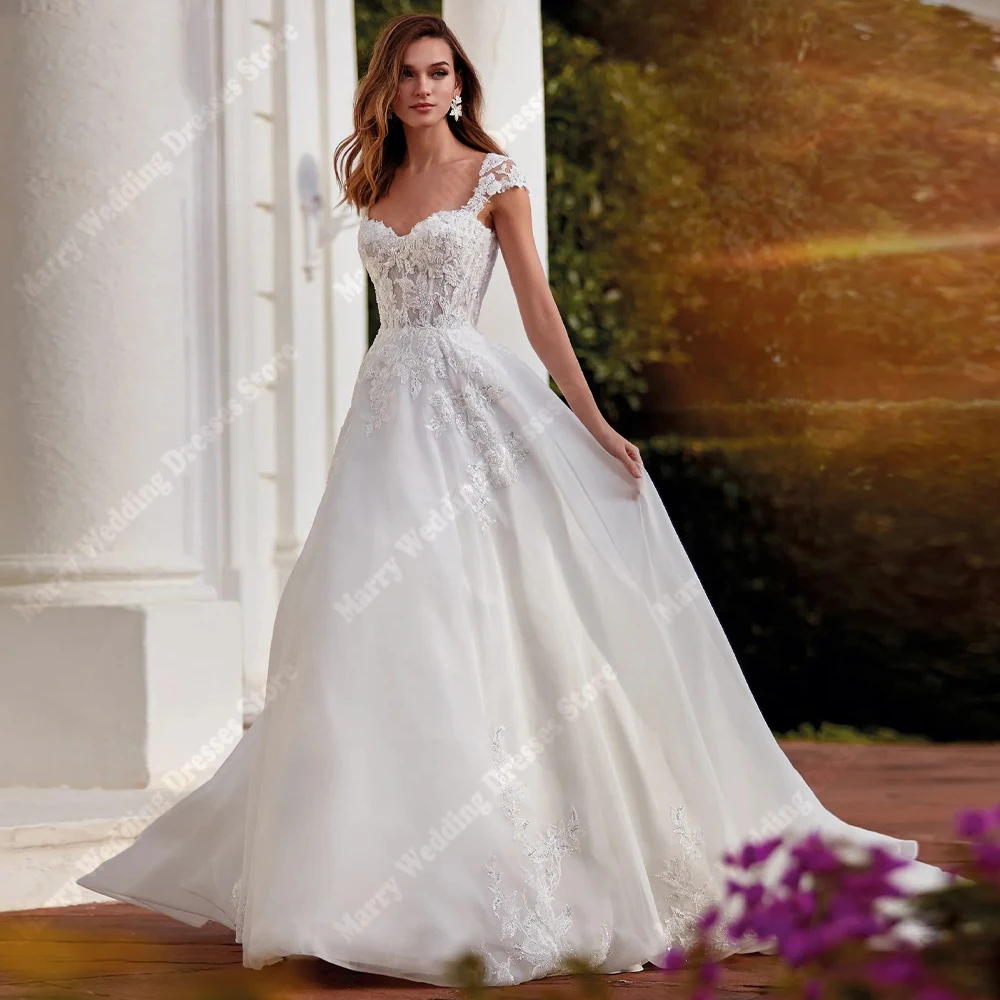 Graceful A-Line Wedding Dresses Sweetheart Collar Sleeveless Lace Appliques Bridal Gown Generous Vestidos Para Mujer Customized
Graceful A-Line Wedding Dresses Sweetheart Collar Sleeveless Lace Appliques Bridal Gown Generous Vestidos Para Mujer Customized