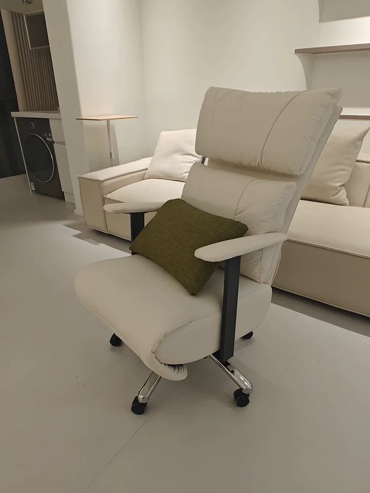 Ergonomic Office Chair with Lumbar Support Reclining Computer Chair for Nap and Work
Ergonomic Office Chair with Lumbar Support Reclining Computer Chair for Nap and Work