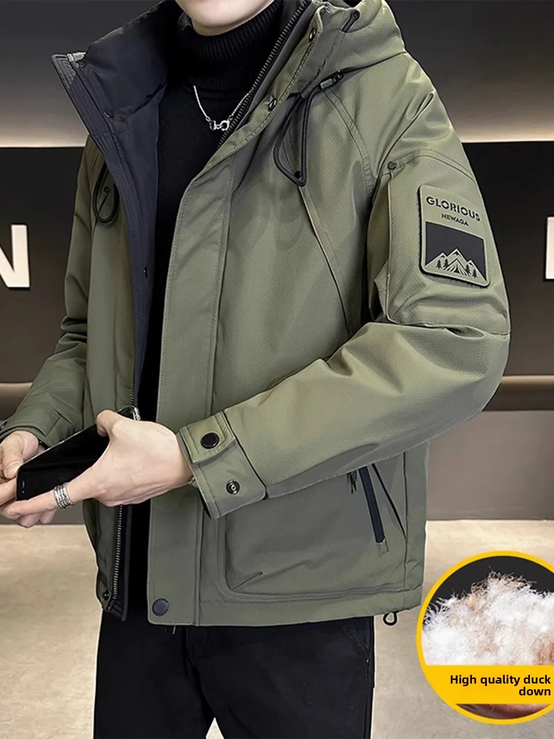 Retro Japanese Sle Thiened Men's down Jaet with Large kets Warm Hooded Workwear Casual Sle Winter Outerwear
Retro Japanese Sle Thiened Men's down Jaet with Large kets Warm Hooded Workwear Casual Sle Winter Outerwear