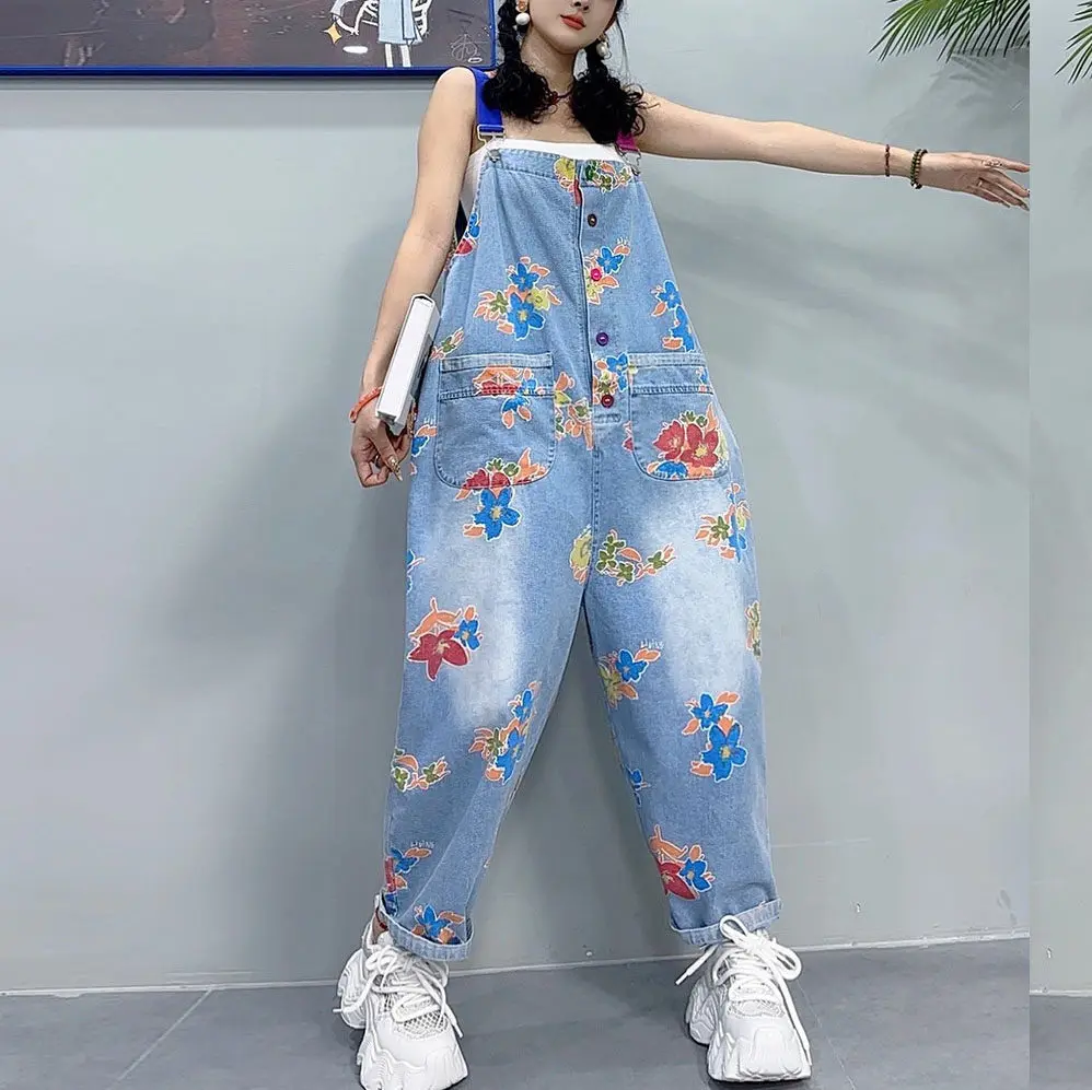 European Fashion Spring/summer New Women's Denim Overalls Denim Jumpsuit
European Fashion Spring/summer New Women's Denim Overalls Denim Jumpsuit