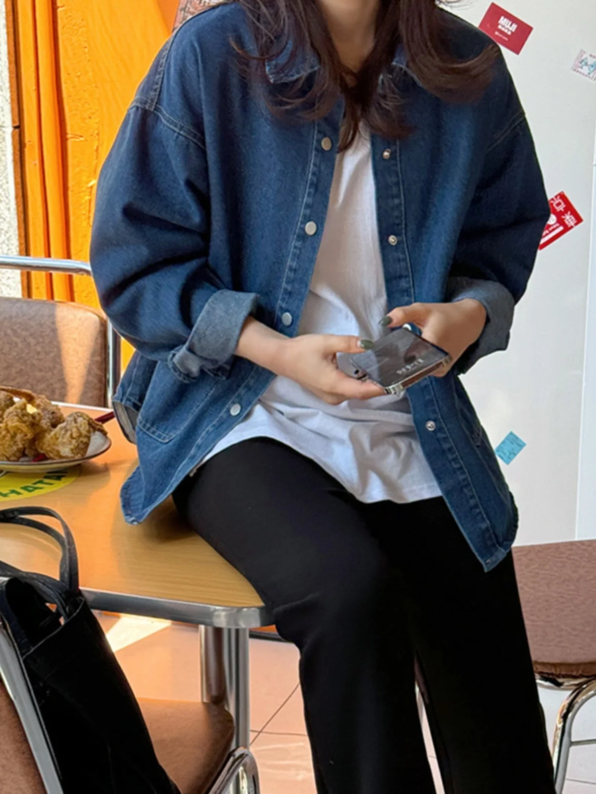 Ретро Long Sve Denim irt Jaet Женский Ранняя Весна Новый Открытый Кардиган Топ Корейский Sle oulder Design High End Feeling B...
Ретро Long Sve Denim irt Jaet Женский Ранняя Весна Новый Открытый Кардиган Топ Корейский Sle oulder Design High End Feeling B...
