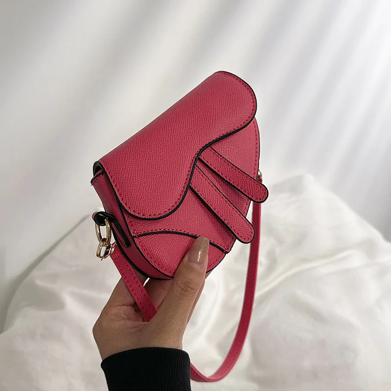 Faionable Retro Saddle Bag Women's Handbag 2024 New Autumn Winter Single oulder Crossbody Bag High-End Sensation
Faionable Retro Saddle Bag Women's Handbag 2024 New Autumn Winter Single oulder Crossbody Bag High-End Sensation