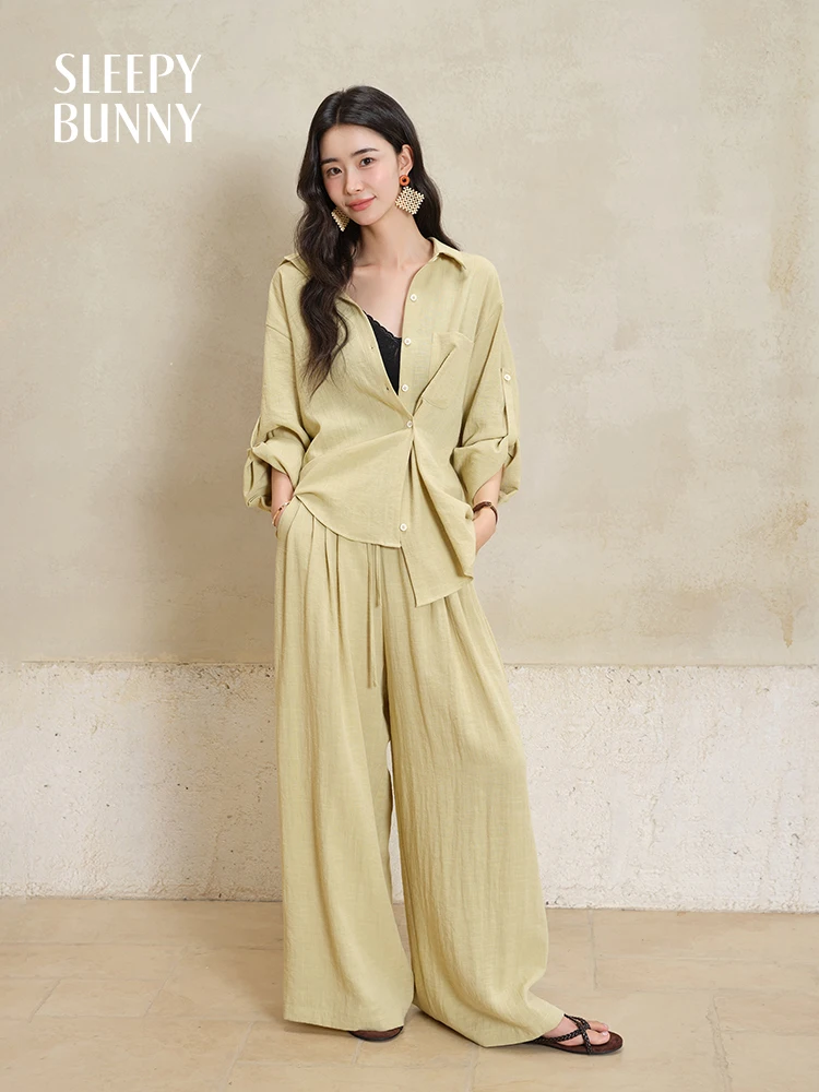 Tencel Loose Two-Piece Set Women Summer Lightweight Long Sleeve Sun Protection Shirt Drawstring Wide-Leg Pants Vacation Outfit
Tencel Loose Two-Piece Set Women Summer Lightweight Long Sleeve Sun Protection Shirt Drawstring Wide-Leg Pants Vacation Outfit