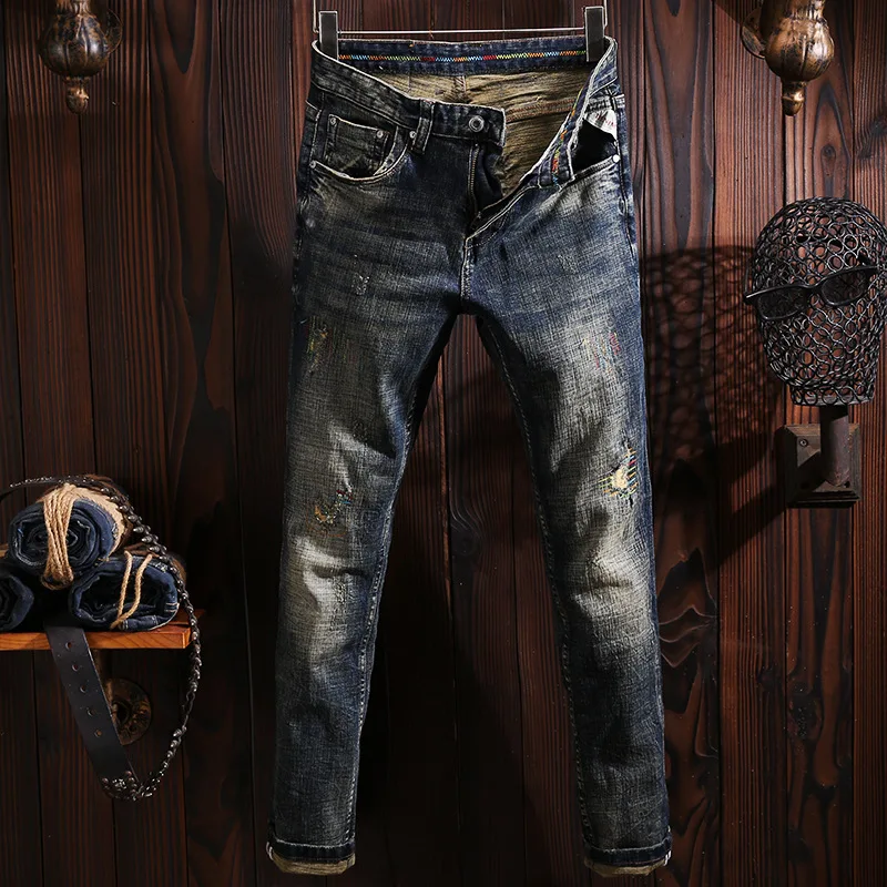 Slim fit small straight tube ripped patch jeans for men, retro washed, personalized, nostalgic denim, heavyweight pants
Slim fit small straight tube ripped patch jeans for men, retro washed, personalized, nostalgic denim, heavyweight pants