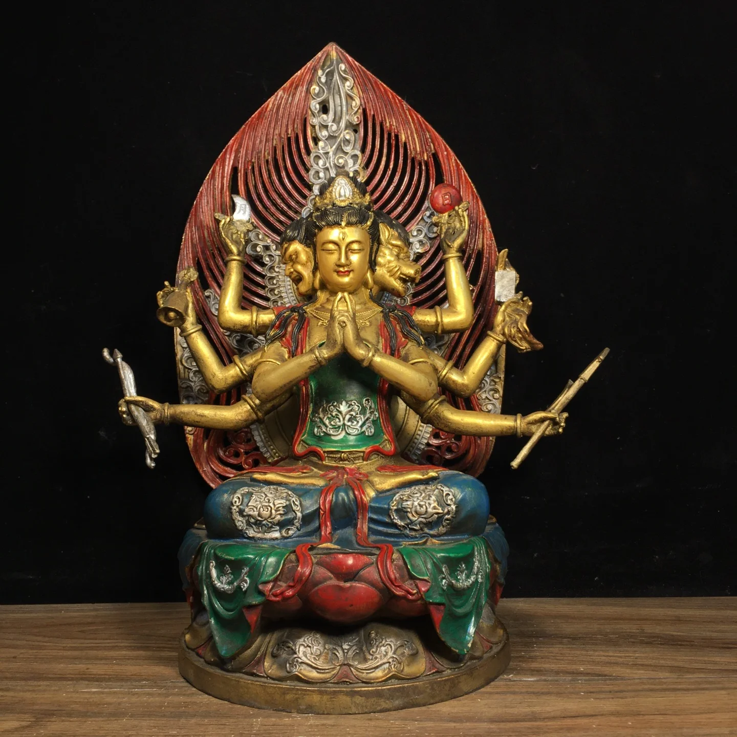15"Tibetan Temple Collection Old Bronze Painted Gilded Doumu Yuanjun The Goddess of Big Dippers Sitting Buddha Worship Hall
15"Tibetan Temple Collection Old Bronze Painted Gilded Doumu Yuanjun The Goddess of Big Dippers Sitting Buddha Worship Hall