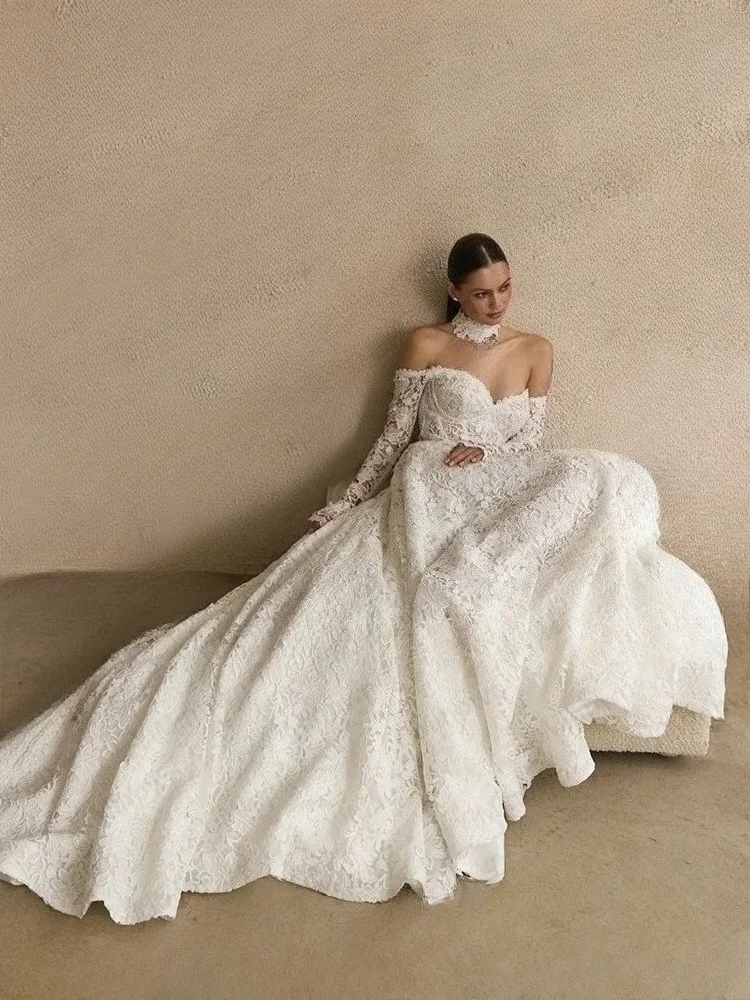 Customized Off Shoulder Lace Weddings Dress Full Sleeve Length A Line Bridal Gown Sweetheart Sweep Train Backless Bride Dress
Customized Off Shoulder Lace Weddings Dress Full Sleeve Length A Line Bridal Gown Sweetheart Sweep Train Backless Bride Dress