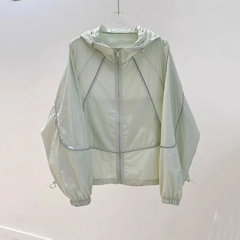 Breathable Sunscreen Clothes Women Summer Thin Jacket 2025 New Loose Versatile Air Conditioning Windproof Sunscreen Outerwear
Breathable Sunscreen Clothes Women Summer Thin Jacket 2025 New Loose Versatile Air Conditioning Windproof Sunscreen Outerwear