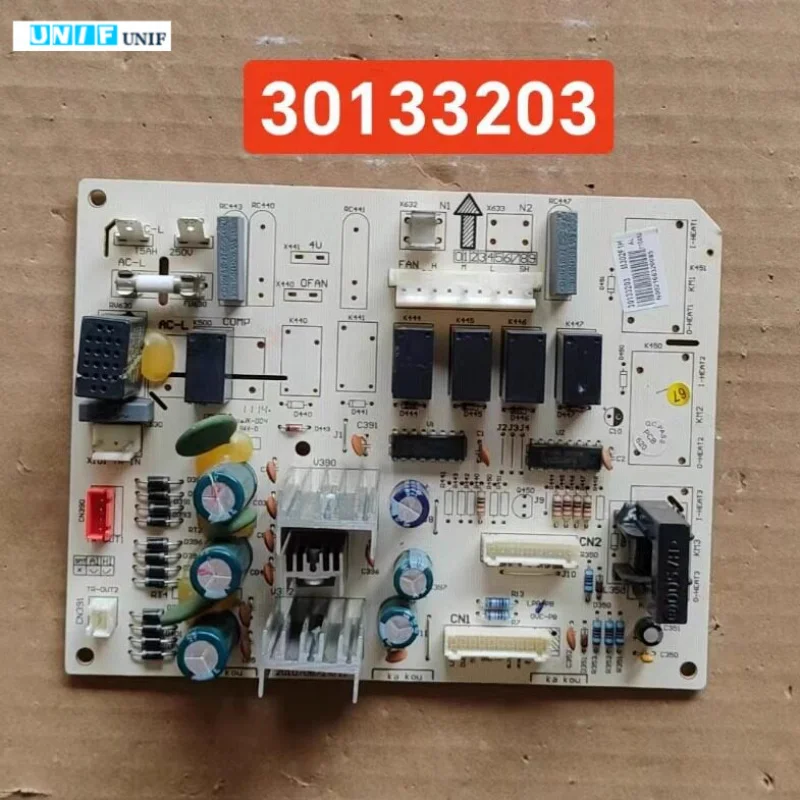 Материнская плата для кондиционера Gree 30133203 M302F1H GRJ302-A4, плата управления
Материнская плата для кондиционера Gree 30133203 M302F1H GRJ302-A4, плата управления