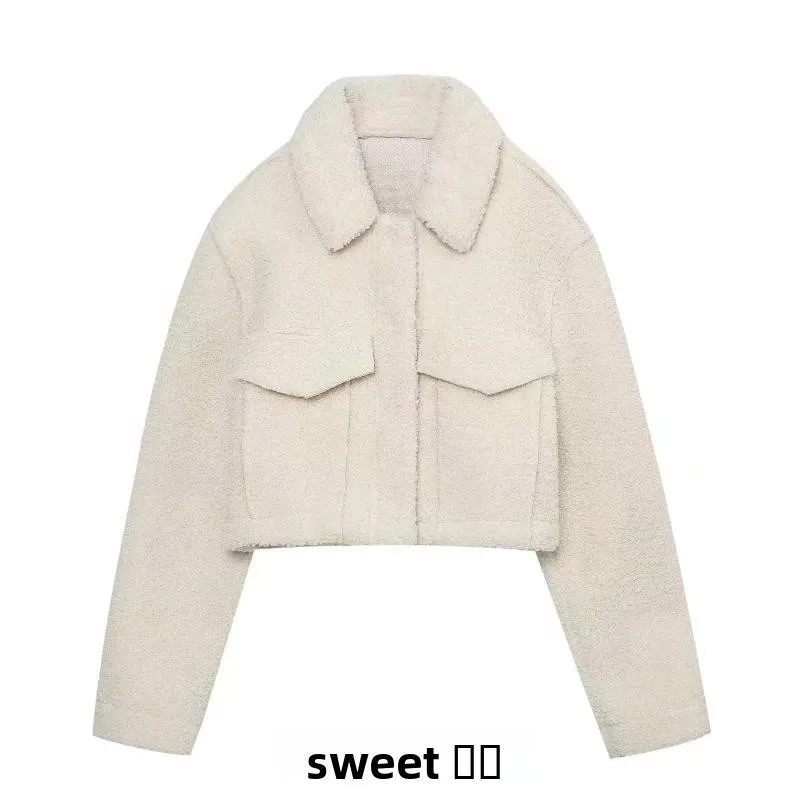 Warmth Double-Sided Lamb Fur Short Shirt Women's Fashion Outerwear Autumn Winter New Arrival Commute Style Novelty Polyester
Warmth Double-Sided Lamb Fur Short Shirt Women's Fashion Outerwear Autumn Winter New Arrival Commute Style Novelty Polyester