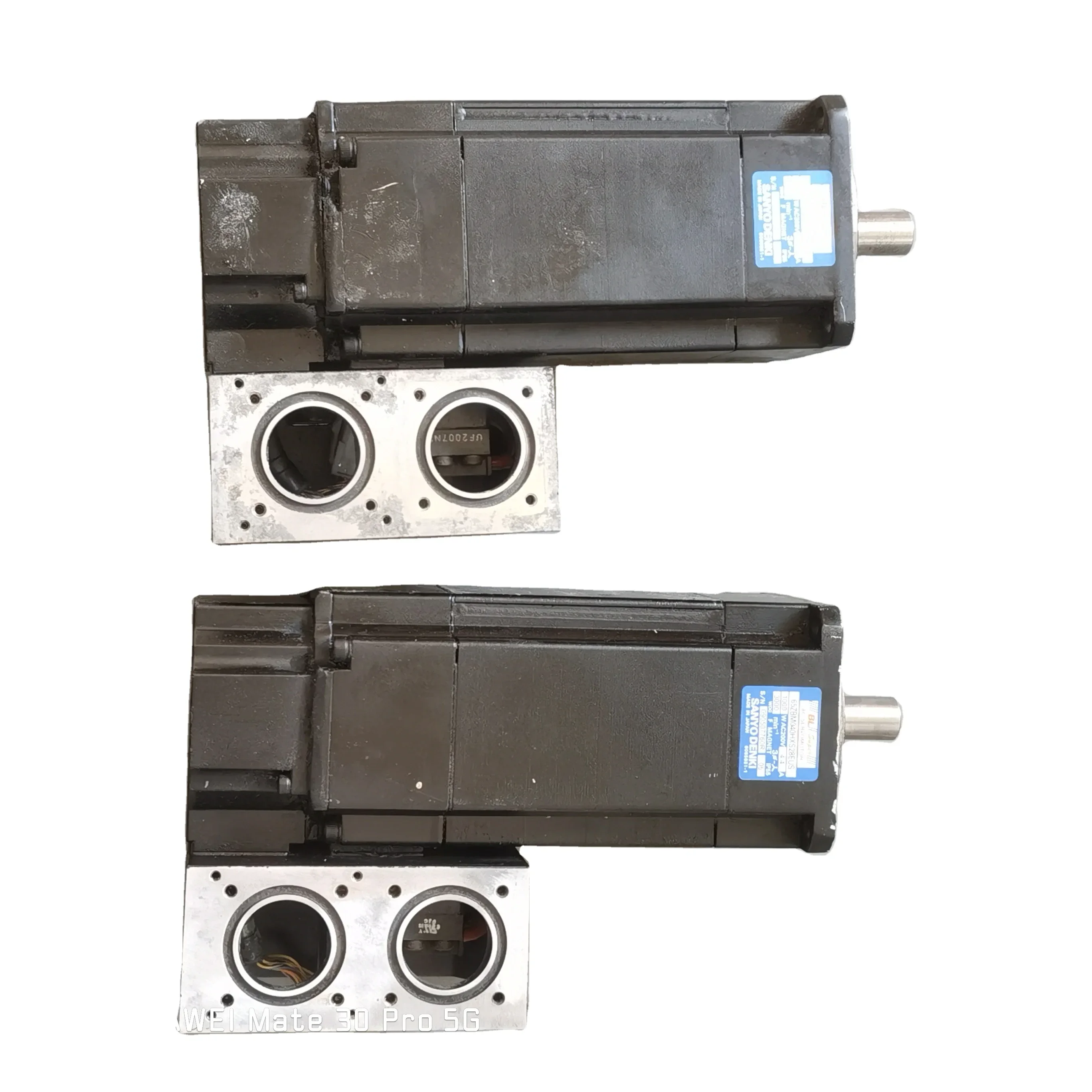 Brother machine tool A00 XY axis servo motor 65ZBM040HXS28EUS disassembly product
Brother machine tool A00 XY axis servo motor 65ZBM040HXS28EUS disassembly product