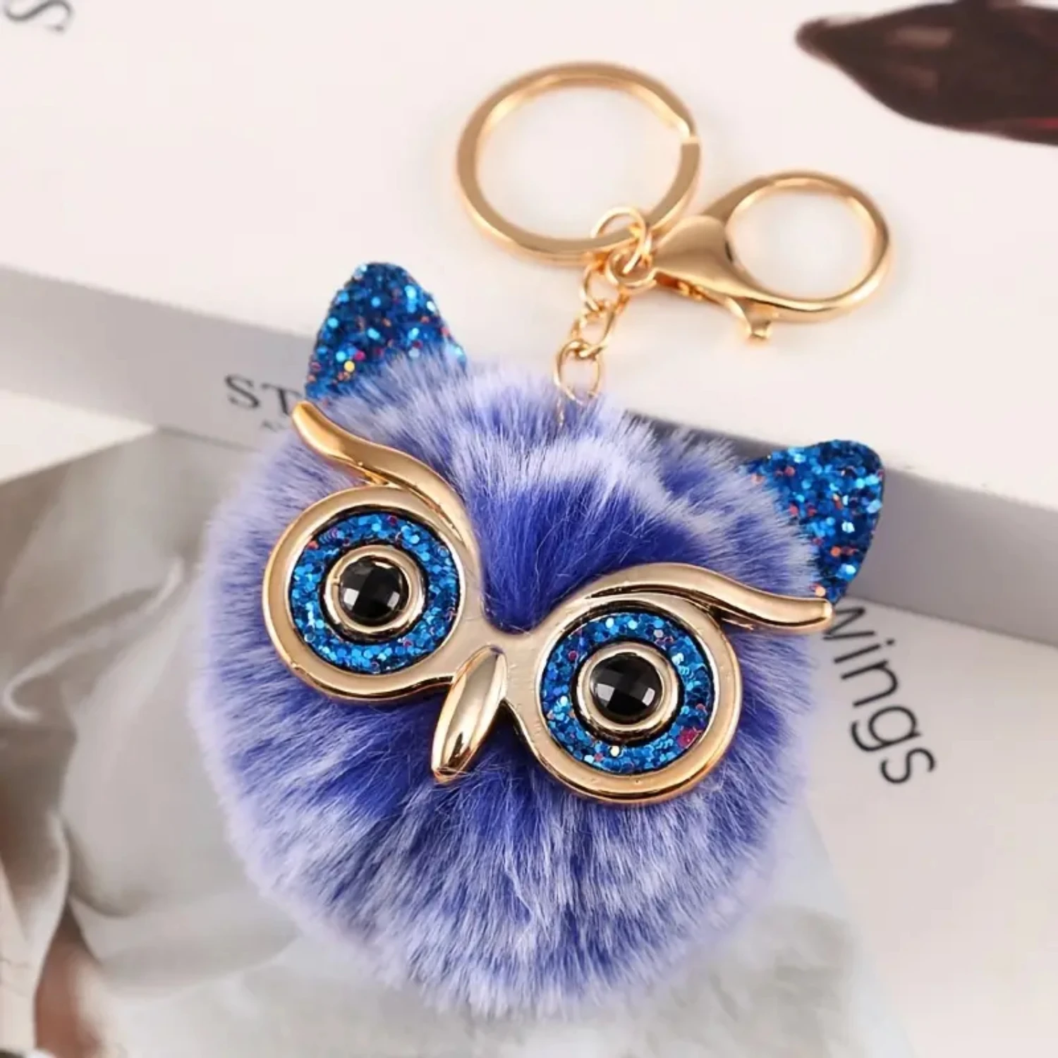 Colorful Owl Keychain for Women and Girls - Stylish Handbag and Car Decoration - Practical and Convenient Gift with Eye-catching
Colorful Owl Keychain for Women and Girls - Stylish Handbag and Car Decoration - Practical and Convenient Gift with Eye-catching