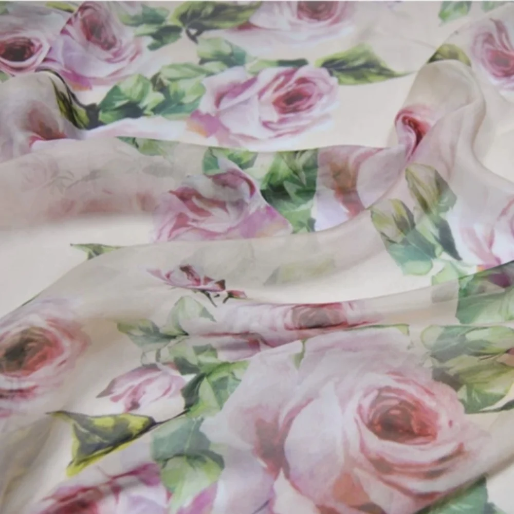 Hot Sale Environment Pink Color Smooth Floral Flower Printed Design Top Quality Silk Chiffon Fabric for Girl Costume Clothing
Hot Sale Environment Pink Color Smooth Floral Flower Printed Design Top Quality Silk Chiffon Fabric for Girl Costume Clothing