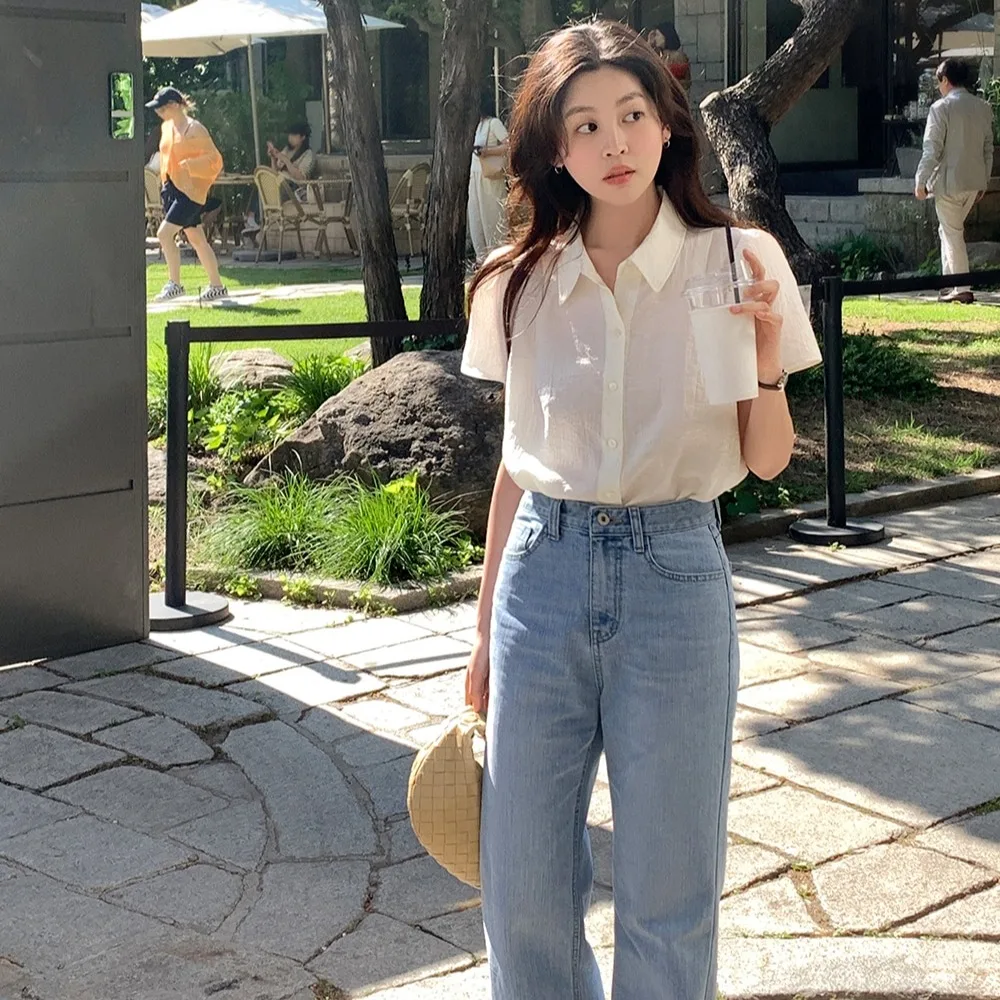 Chic Korean Style Slimming Soft Personality Collar Single Button Bubble Sleeve Chiffon Shirt Top for Women Summer 2026
Chic Korean Style Slimming Soft Personality Collar Single Button Bubble Sleeve Chiffon Shirt Top for Women Summer 2026