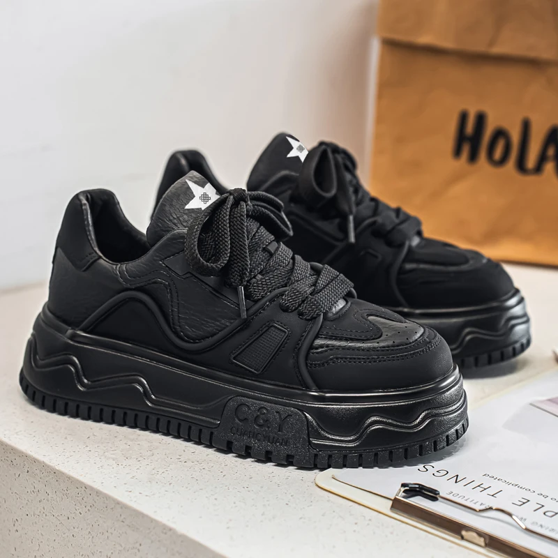 Модные мужские повседневные спортивные туфли из кожи на платформе, дышащие, нескользящие, для ходьбы, кроссовки для активного отдыха и бега
Модные мужские повседневные спортивные туфли из кожи на платформе, дышащие, нескользящие, для ходьбы, кроссовки для активного отдыха и бега