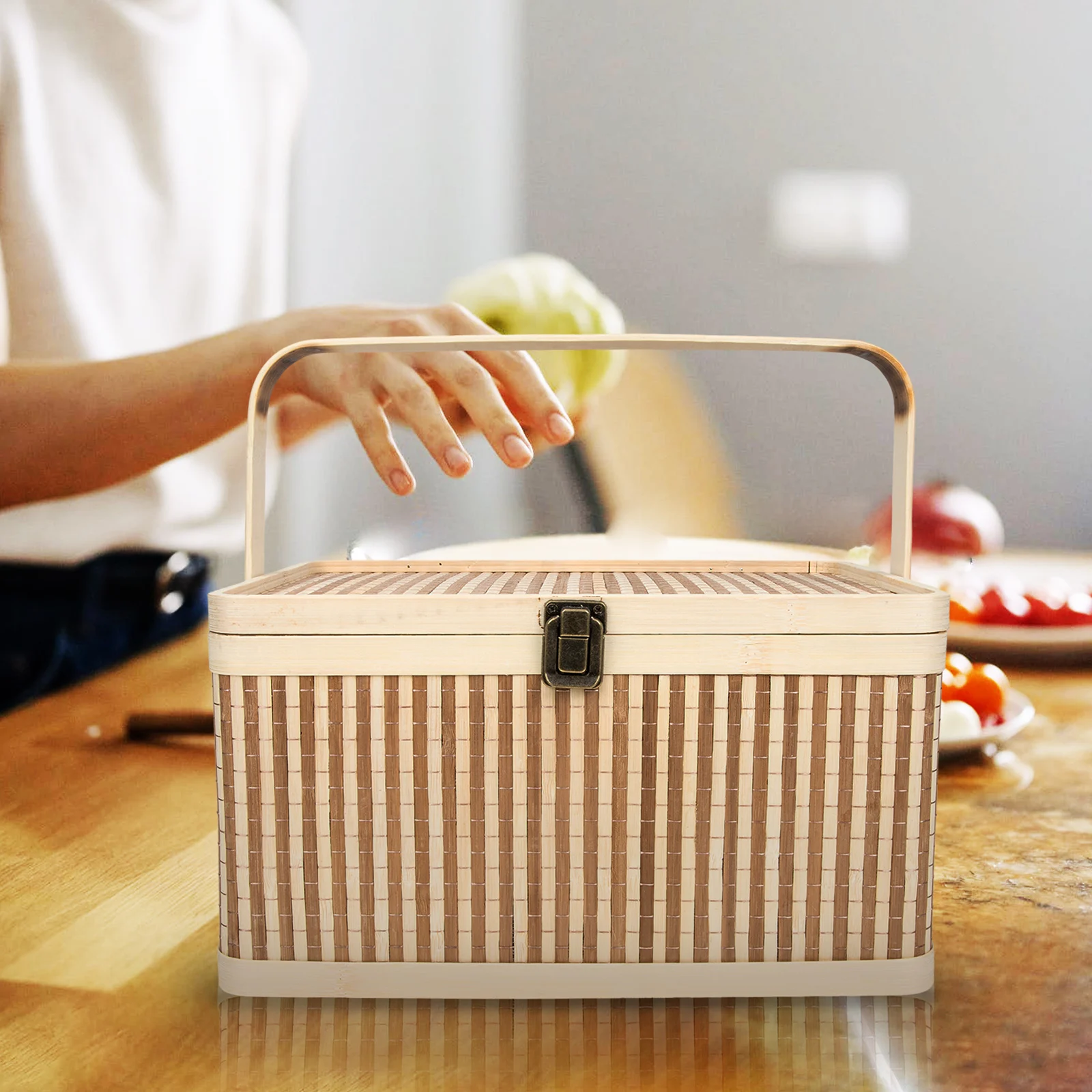 Bamboo Gift Box Fruit Basket H woven Large H Portable Mooncake Home Decor Storage Weaving Modern Trend Bamboo Material
Bamboo Gift Box Fruit Basket H woven Large H Portable Mooncake Home Decor Storage Weaving Modern Trend Bamboo Material